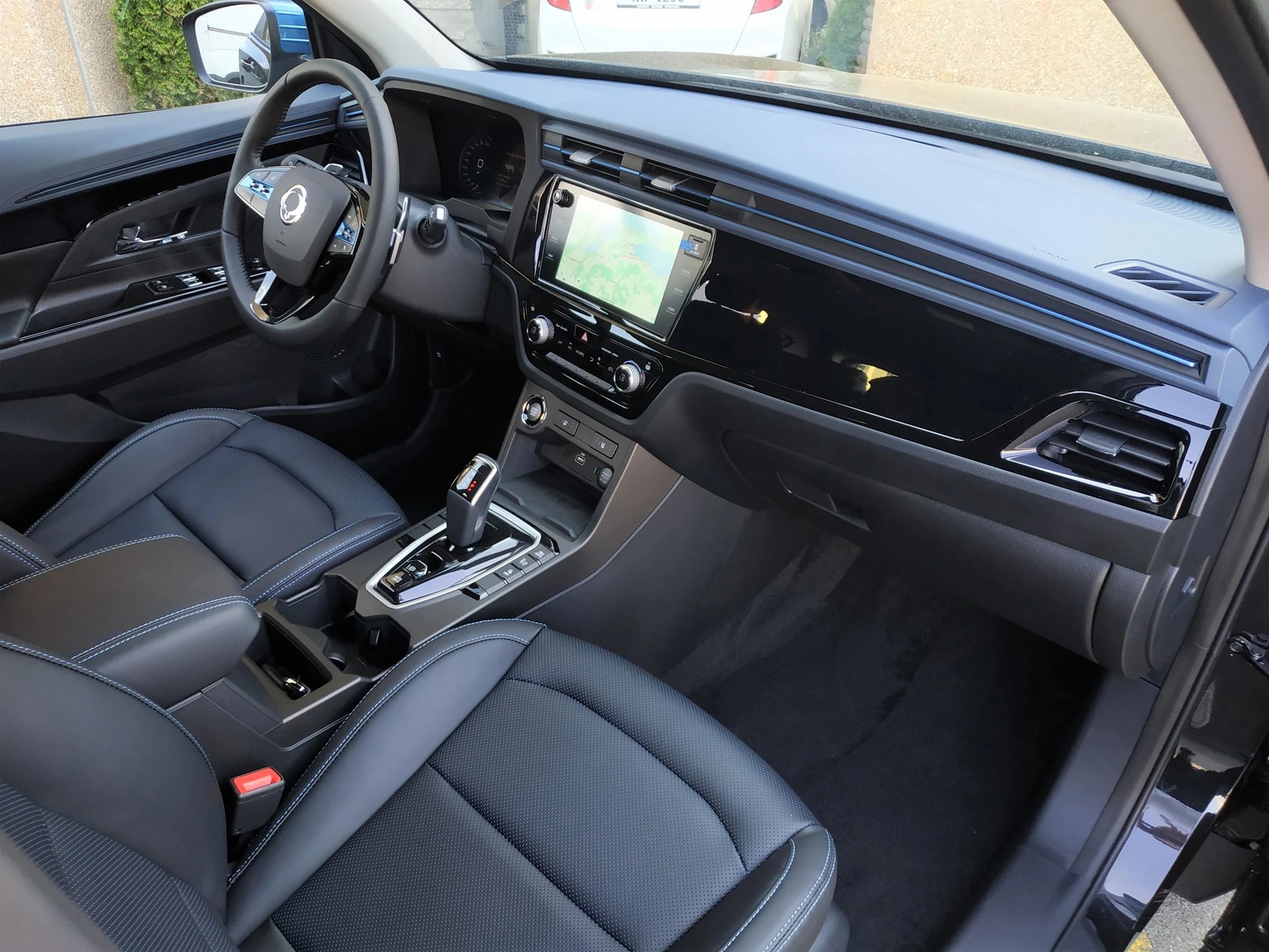KGM-SsangYong Korando eMotion Titanium Plus-image-15