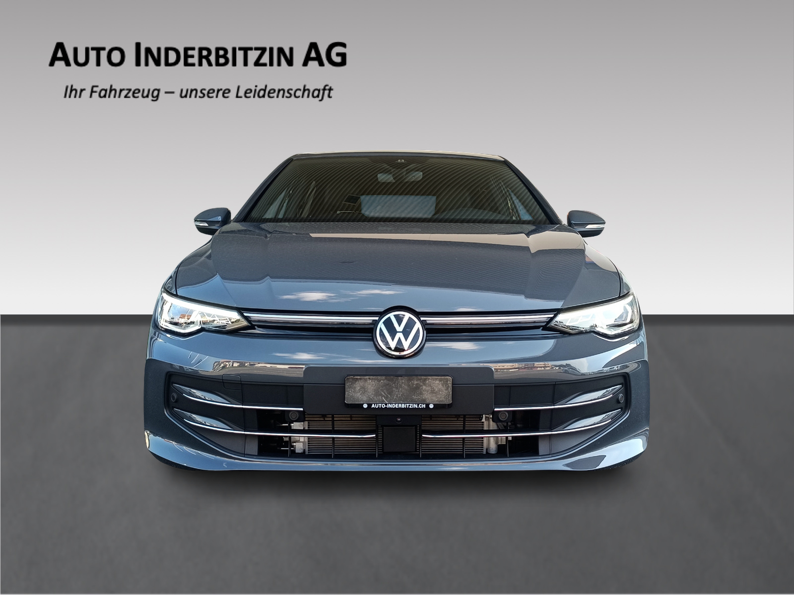 VW Golf 1.5 TSI PHEV Edition 50-showroom-element-1