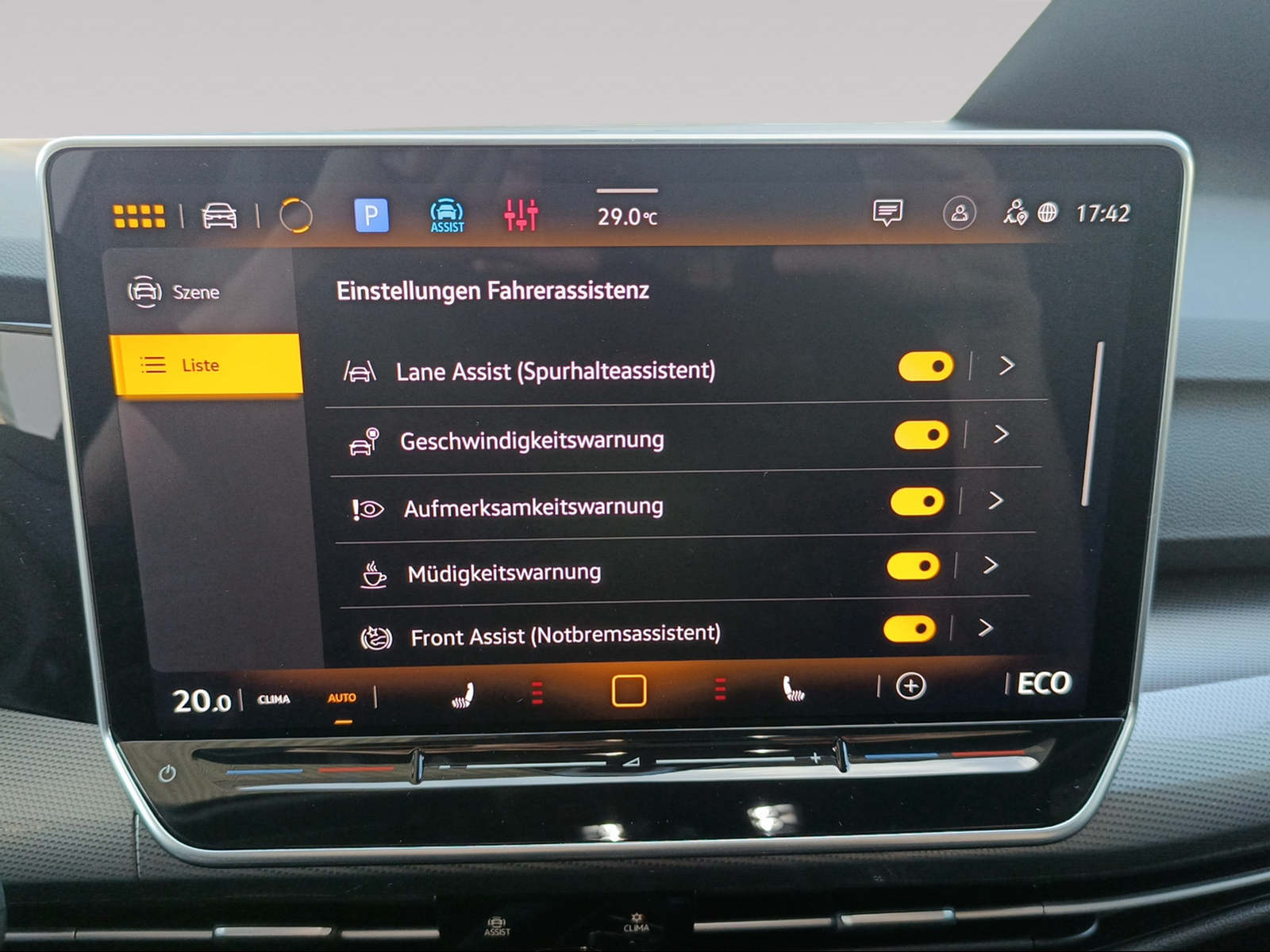 VW Golf 1.5 TSI PHEV Edition 50-image-14
