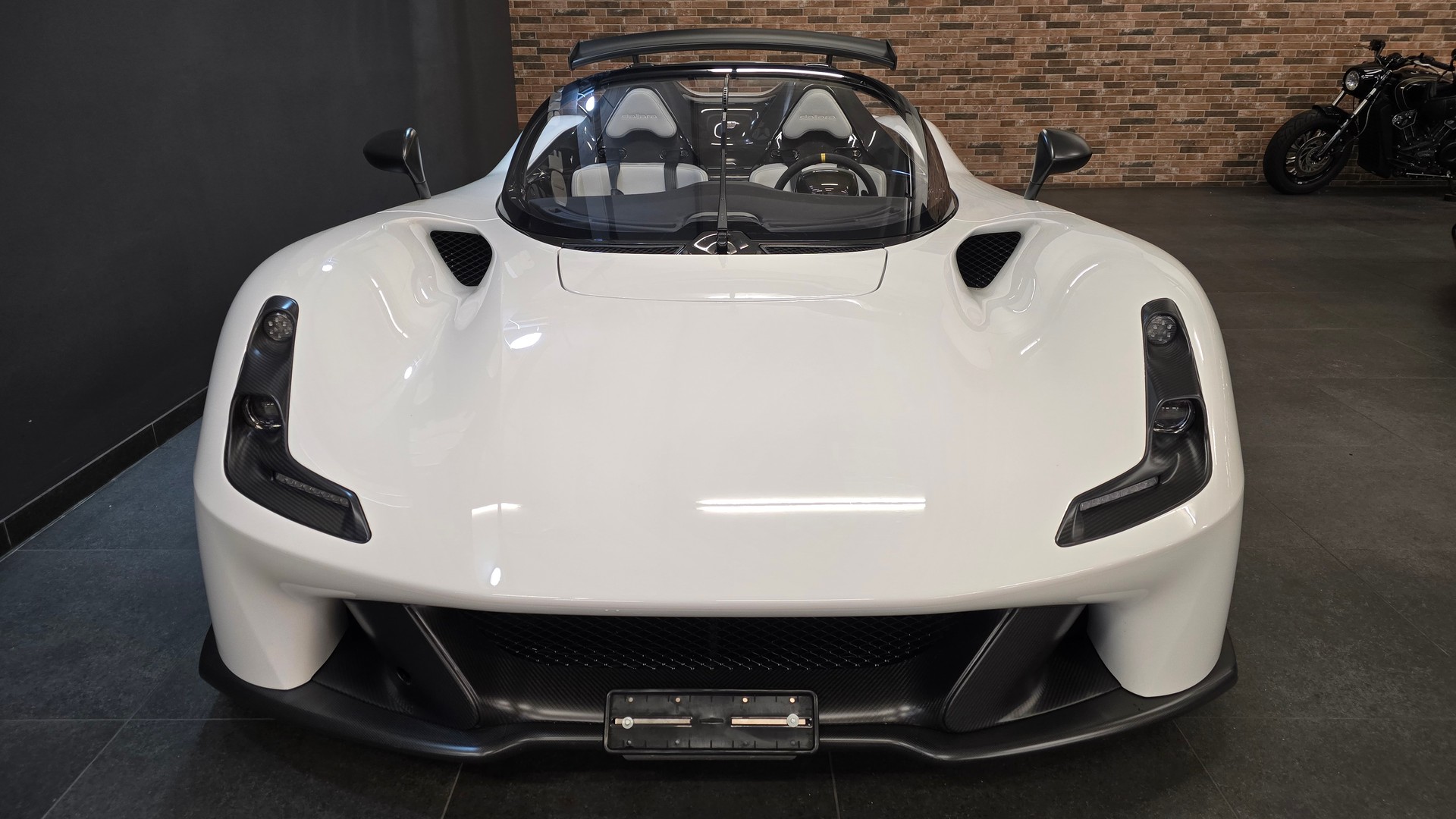 DALLARA Stradale Signature Edition Nr. 097