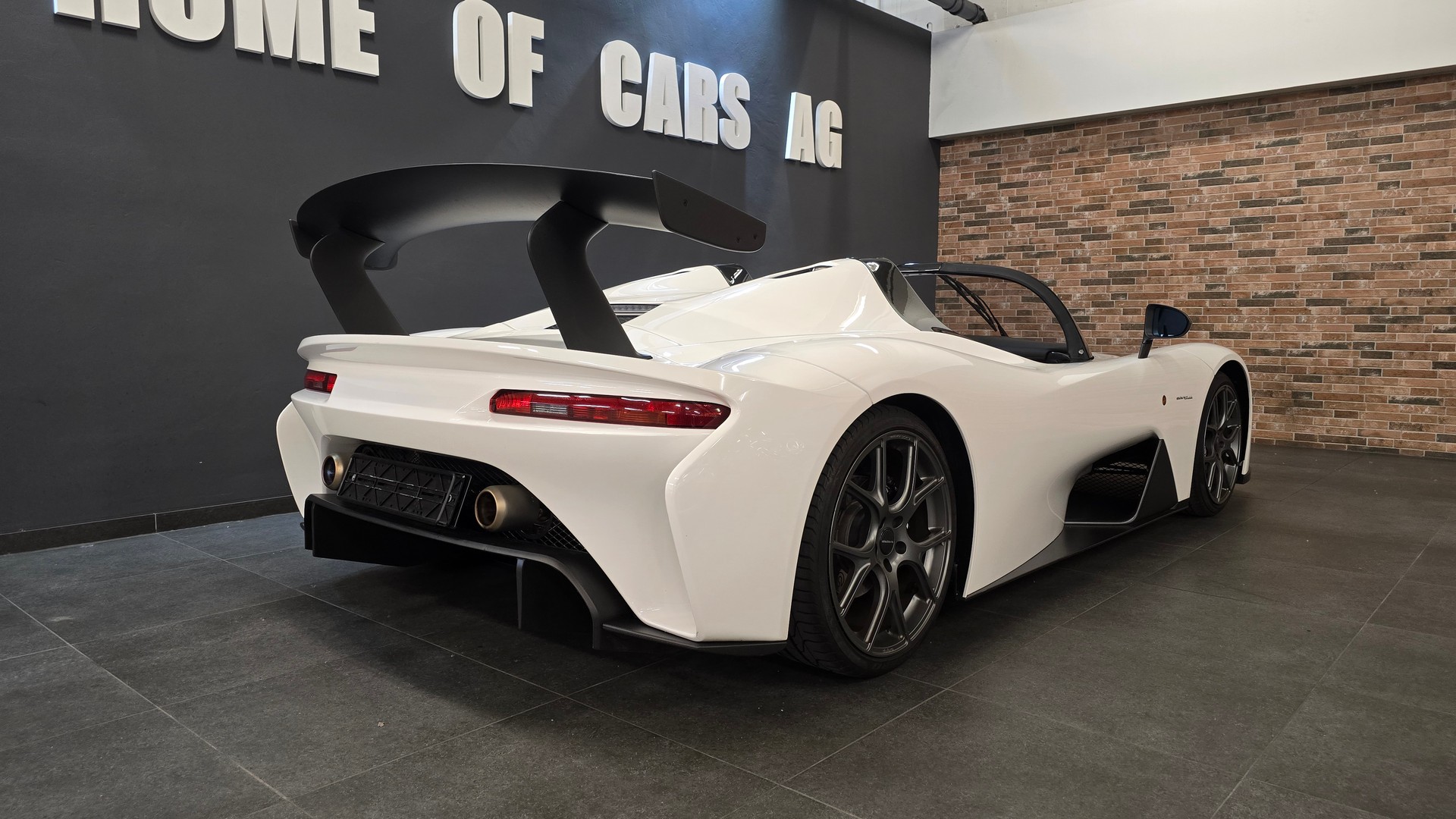 DALLARA Stradale Signature Edition Nr. 097-image-13