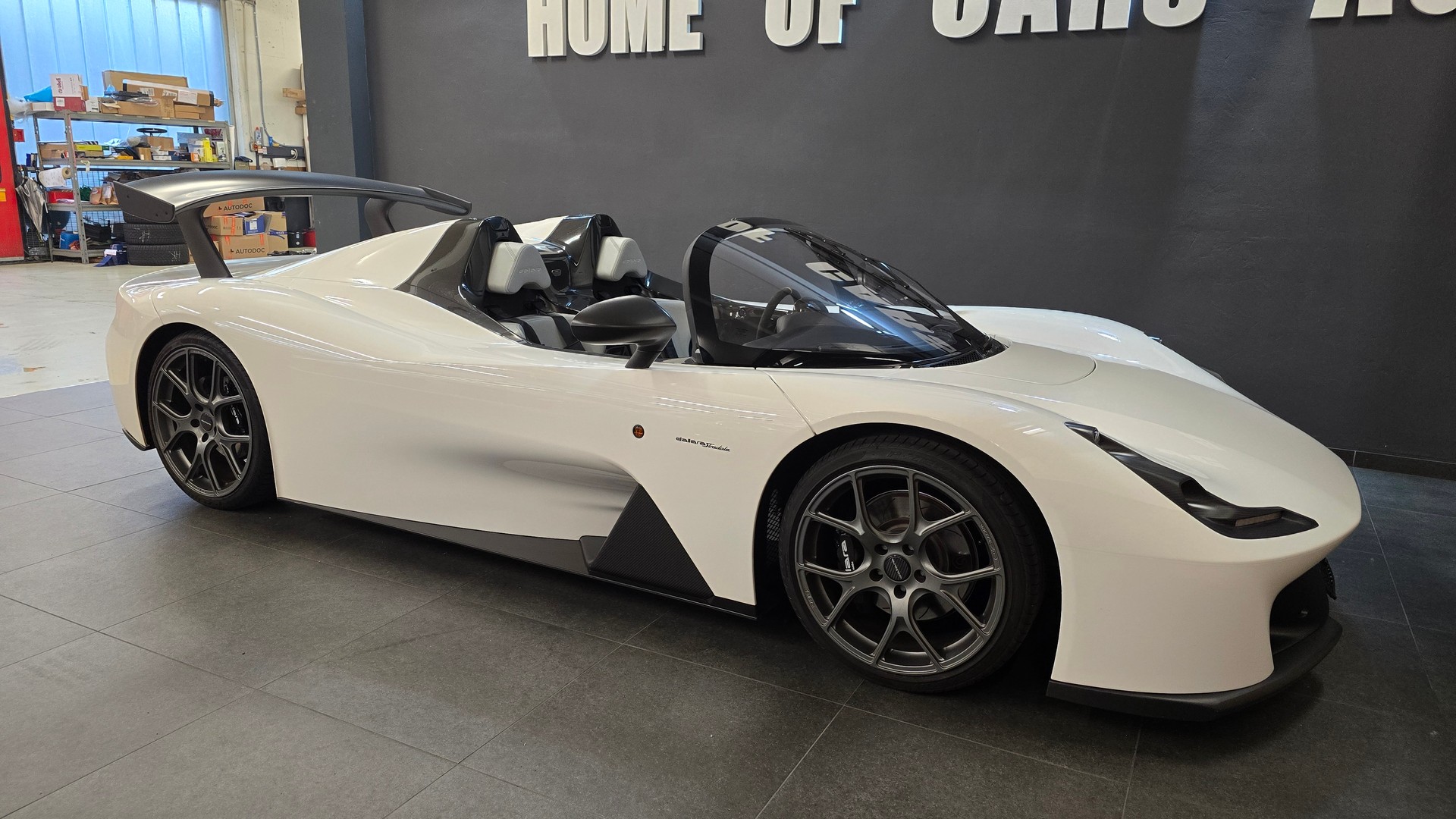 DALLARA Stradale Signature Edition Nr. 097-image-16