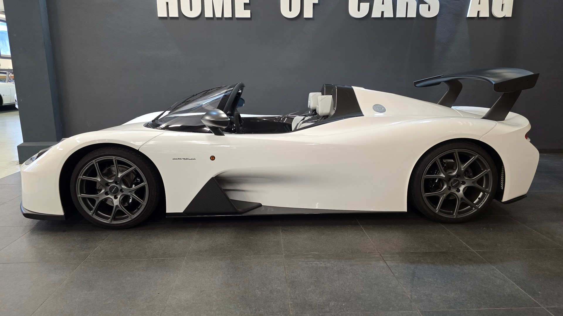 DALLARA Stradale Signature Edition Nr. 097-image-6