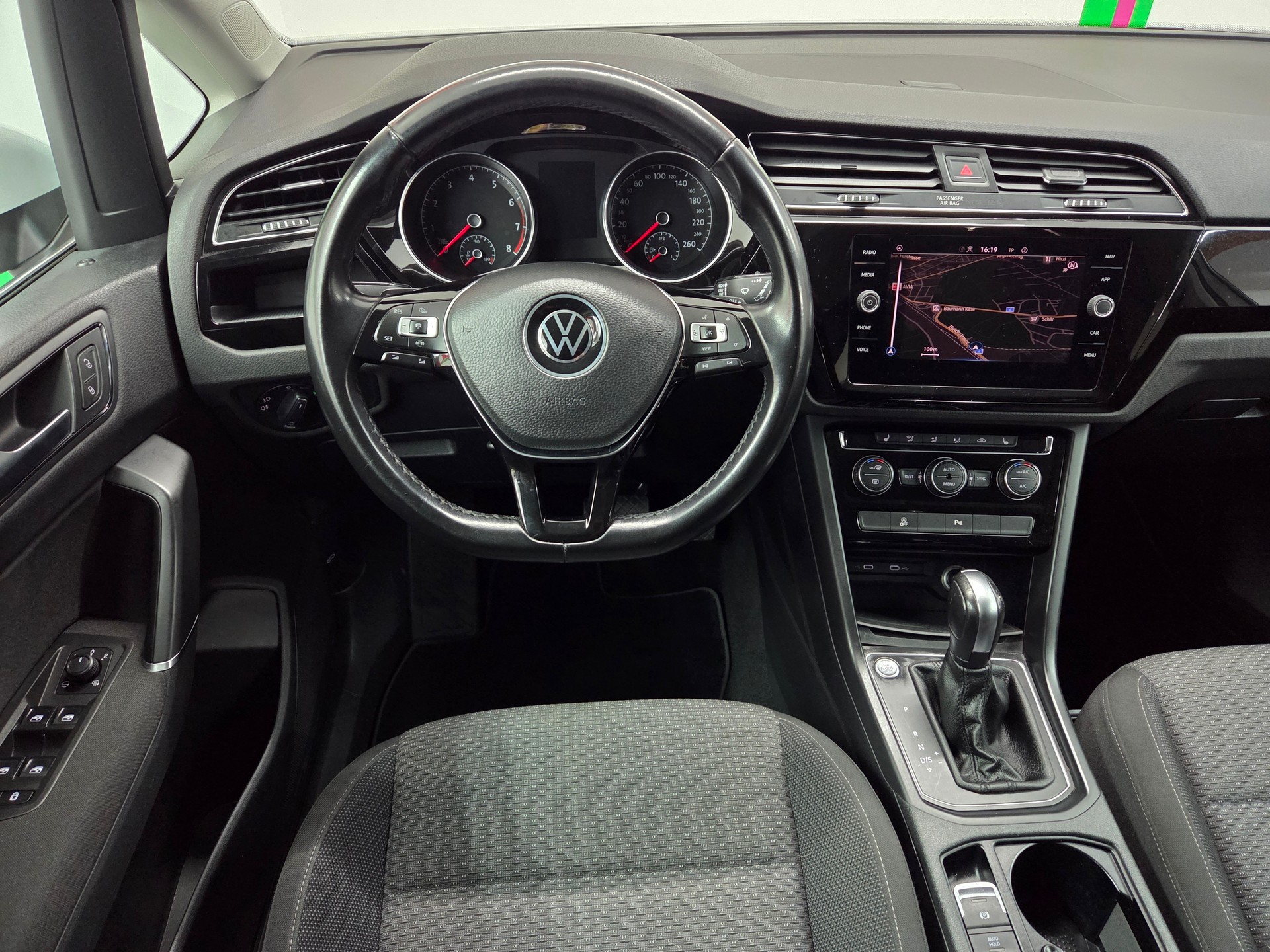 VW Touran 1.5 TSI EVO Comfortline DSG-image-9