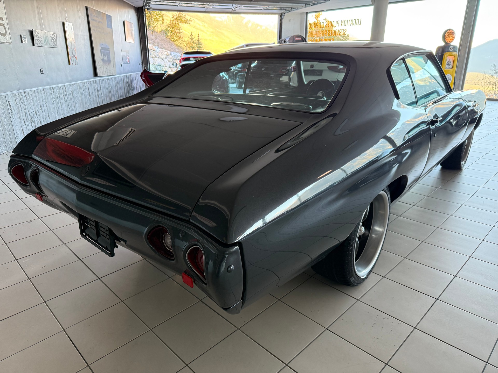 CHEVROLET SS-showroom-element-3