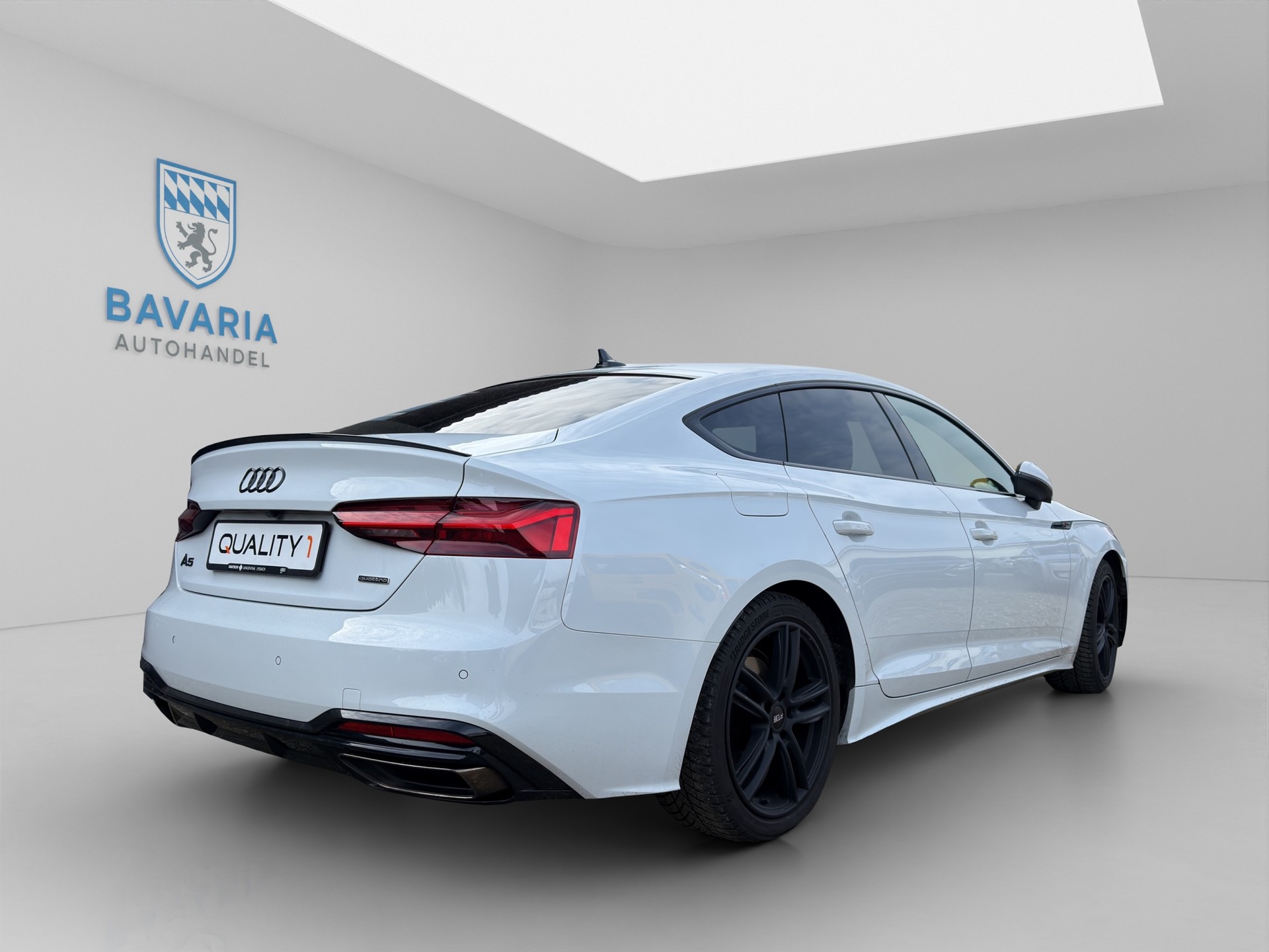 AUDI A5 Sportback 40 TDI S-Line Attraction quattro S-tronic-image-4