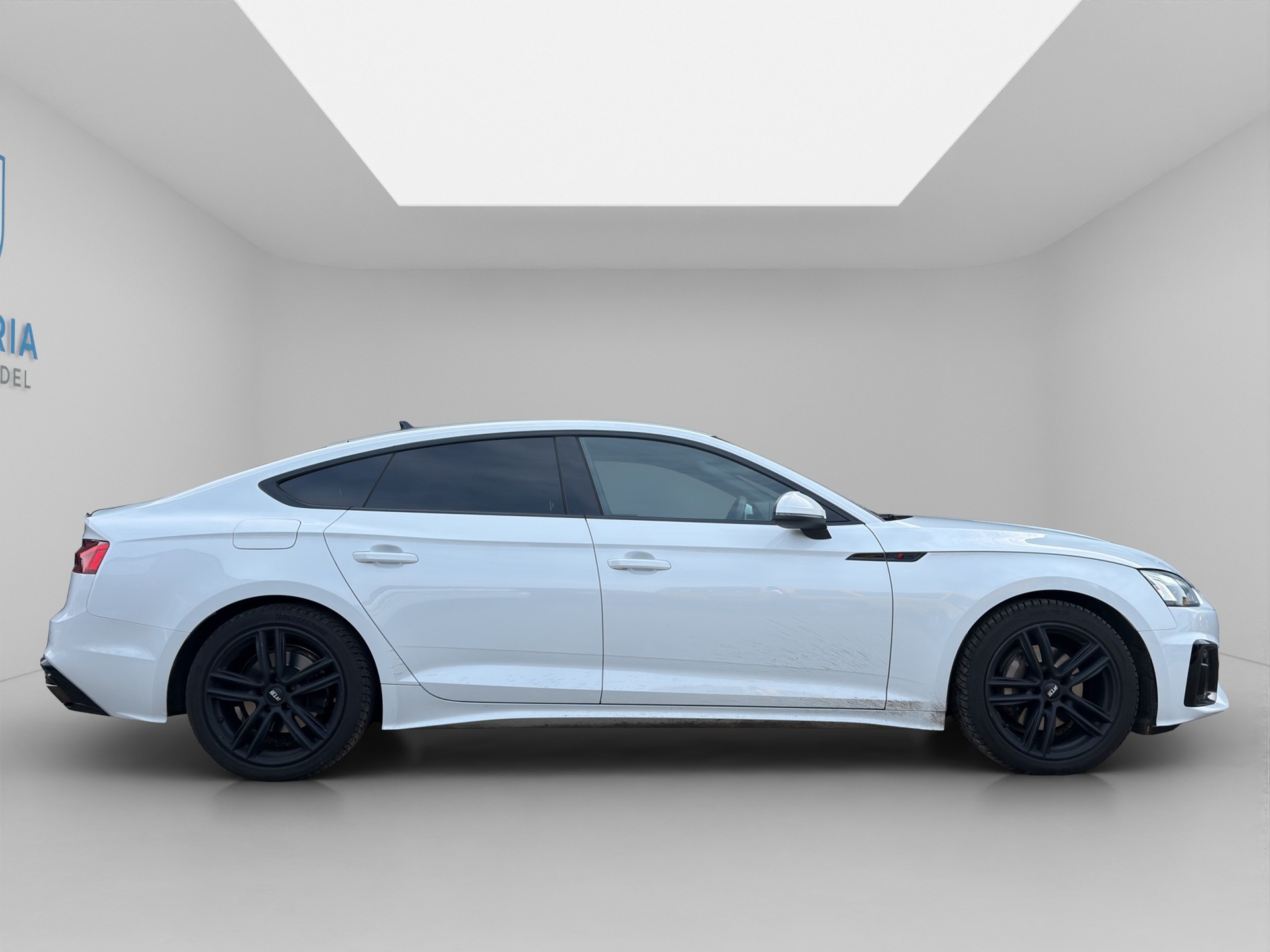 AUDI A5 Sportback 40 TDI S-Line Attraction quattro S-tronic-image-5