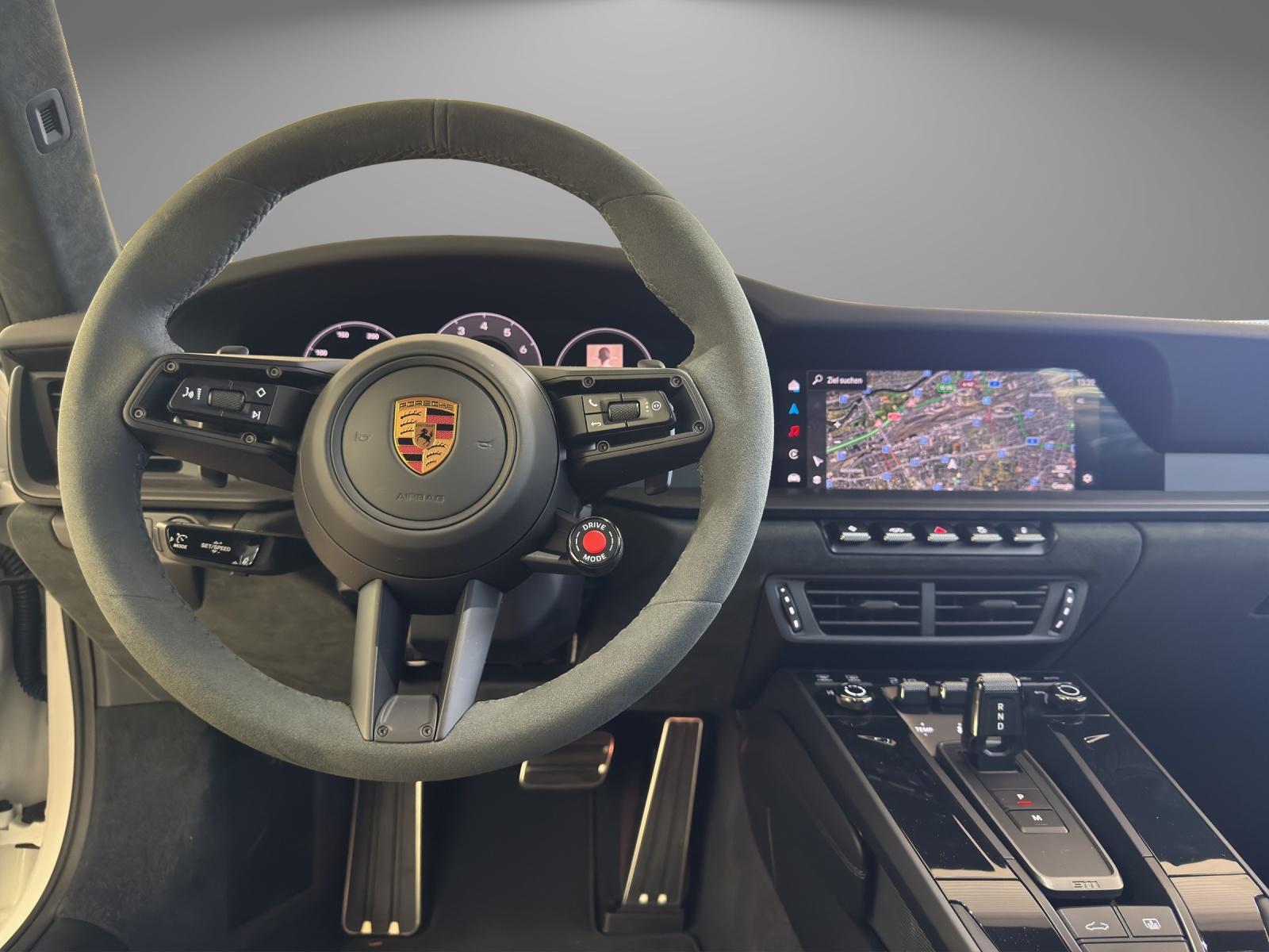 PORSCHE 911 Coupé 3.6 Carrera GTS PDK-image-9