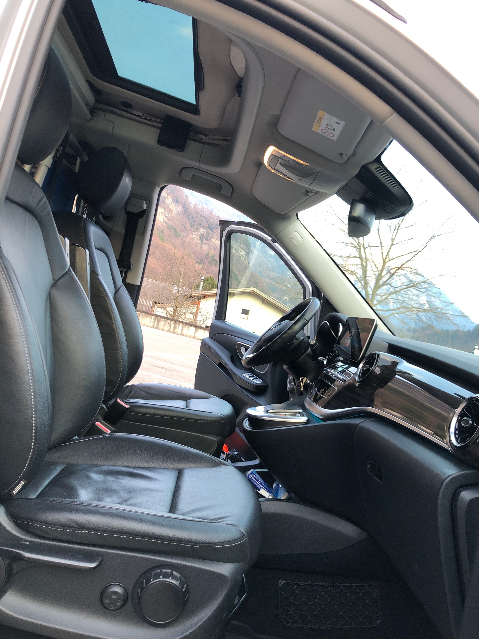 MERCEDES-BENZ Marco Polo Horizon 250 d 4M Automat AMG-Line-image-8