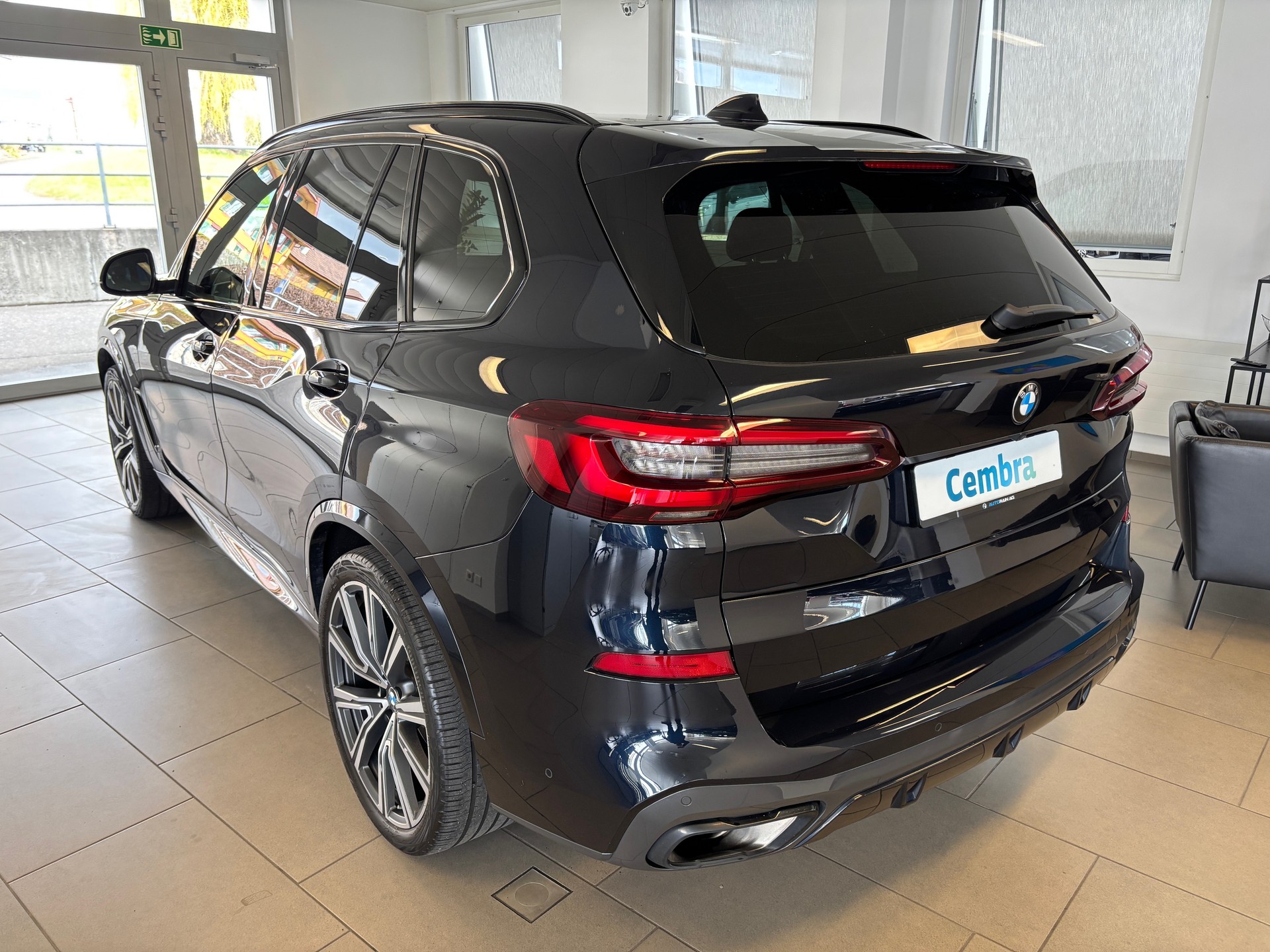 BMW X5 xDrive 48V 30d M Sport Steptronic-showroom-element-3