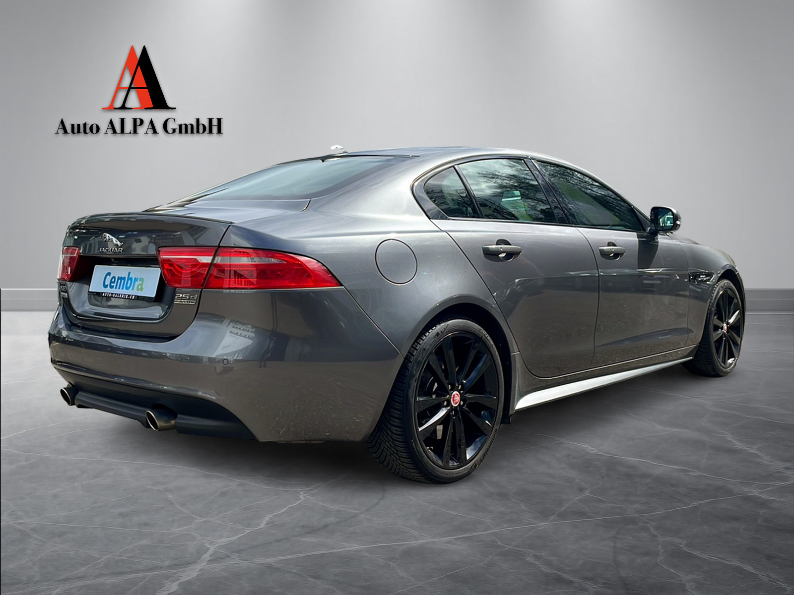 JAGUAR XE 25d R-Sport AWD Automat-showroom-element-3