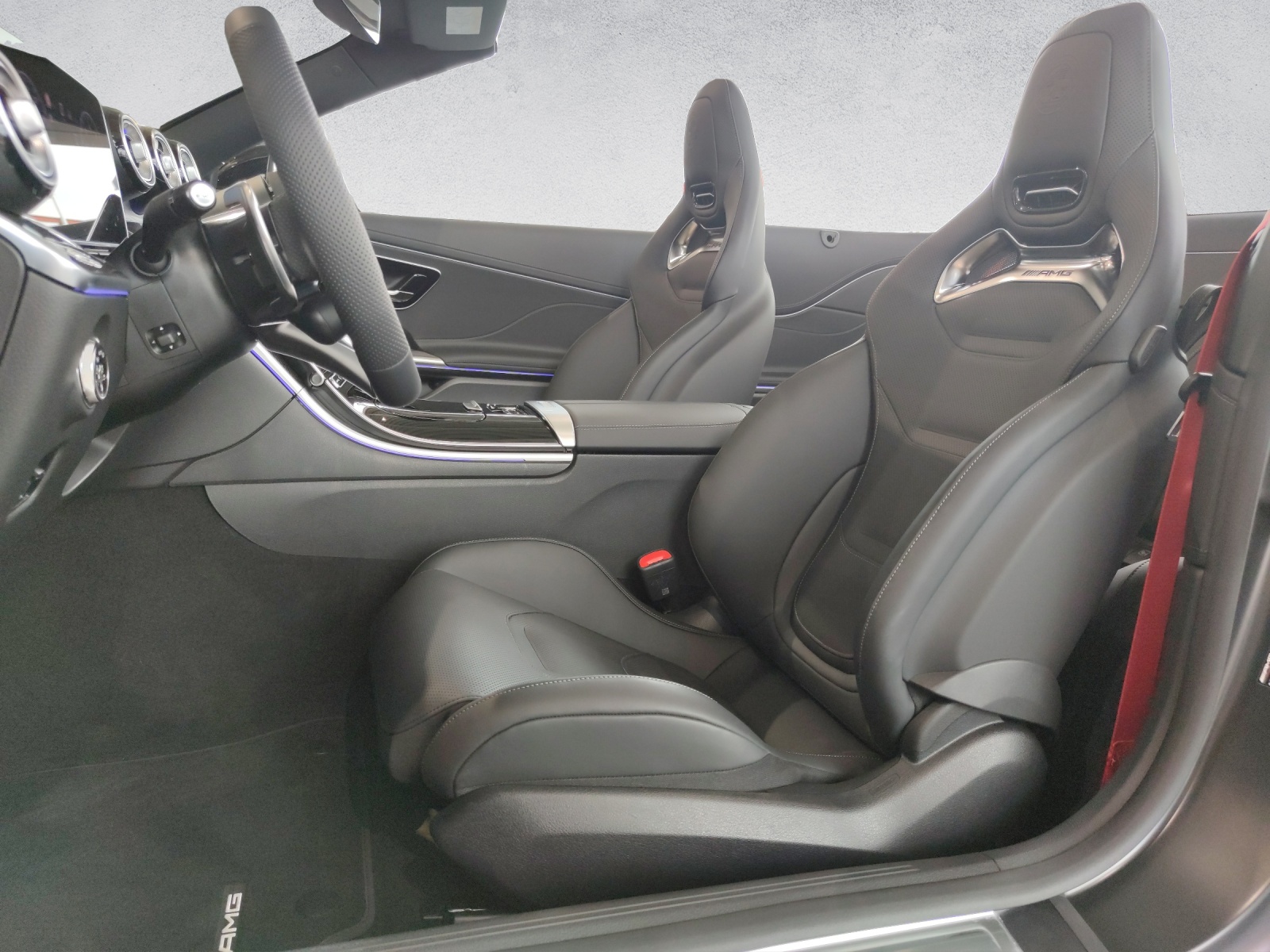 MERCEDES-BENZ CLE 53 AMG 4Matic+ Cabriolet-image-10