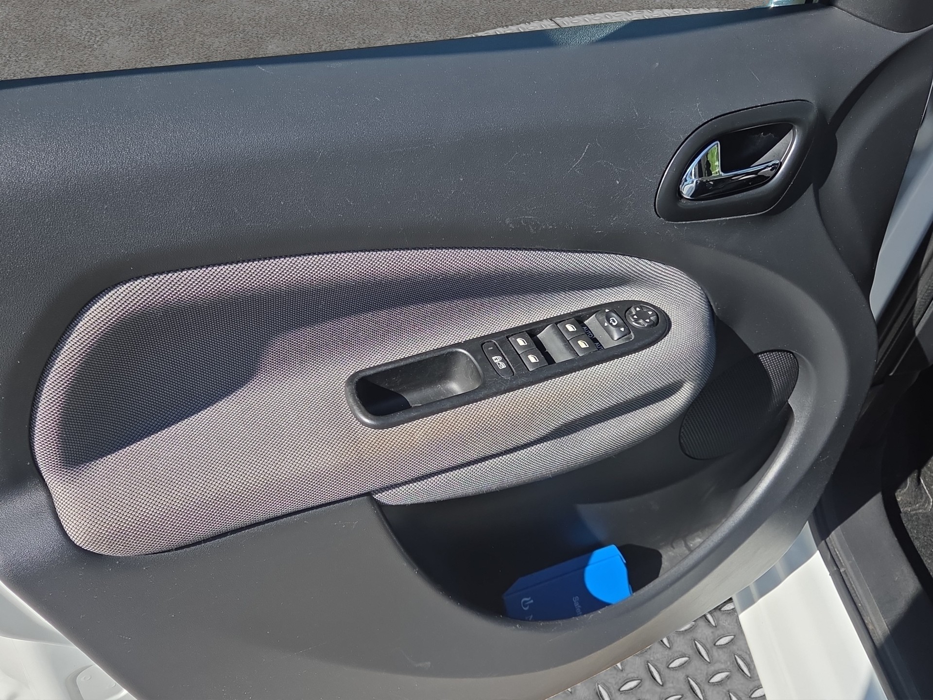 CITROEN C3 Picasso 1.6 HDi Exclusive-image-14