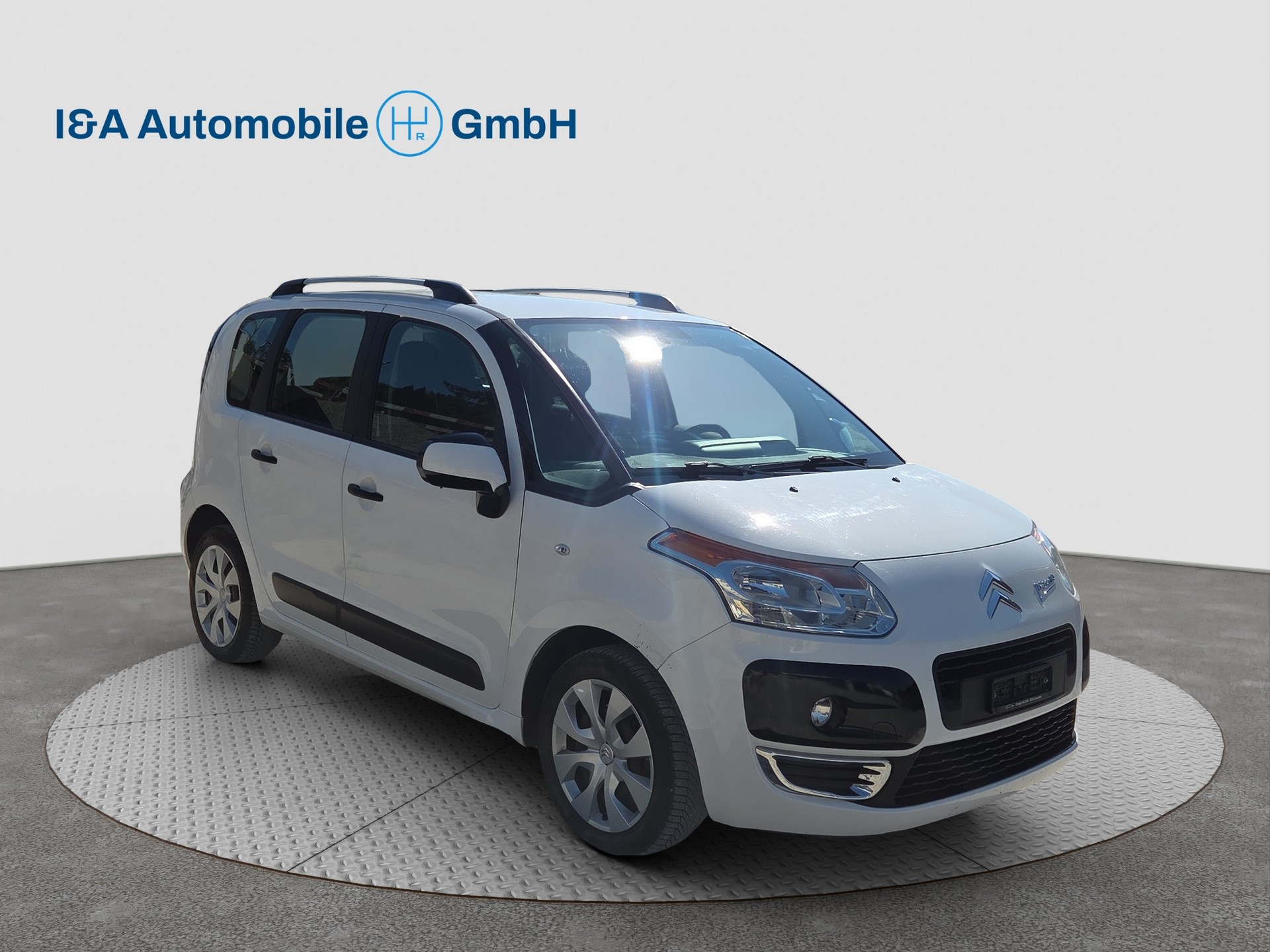 CITROEN C3 Picasso 1.6 HDi Exclusive-image-2