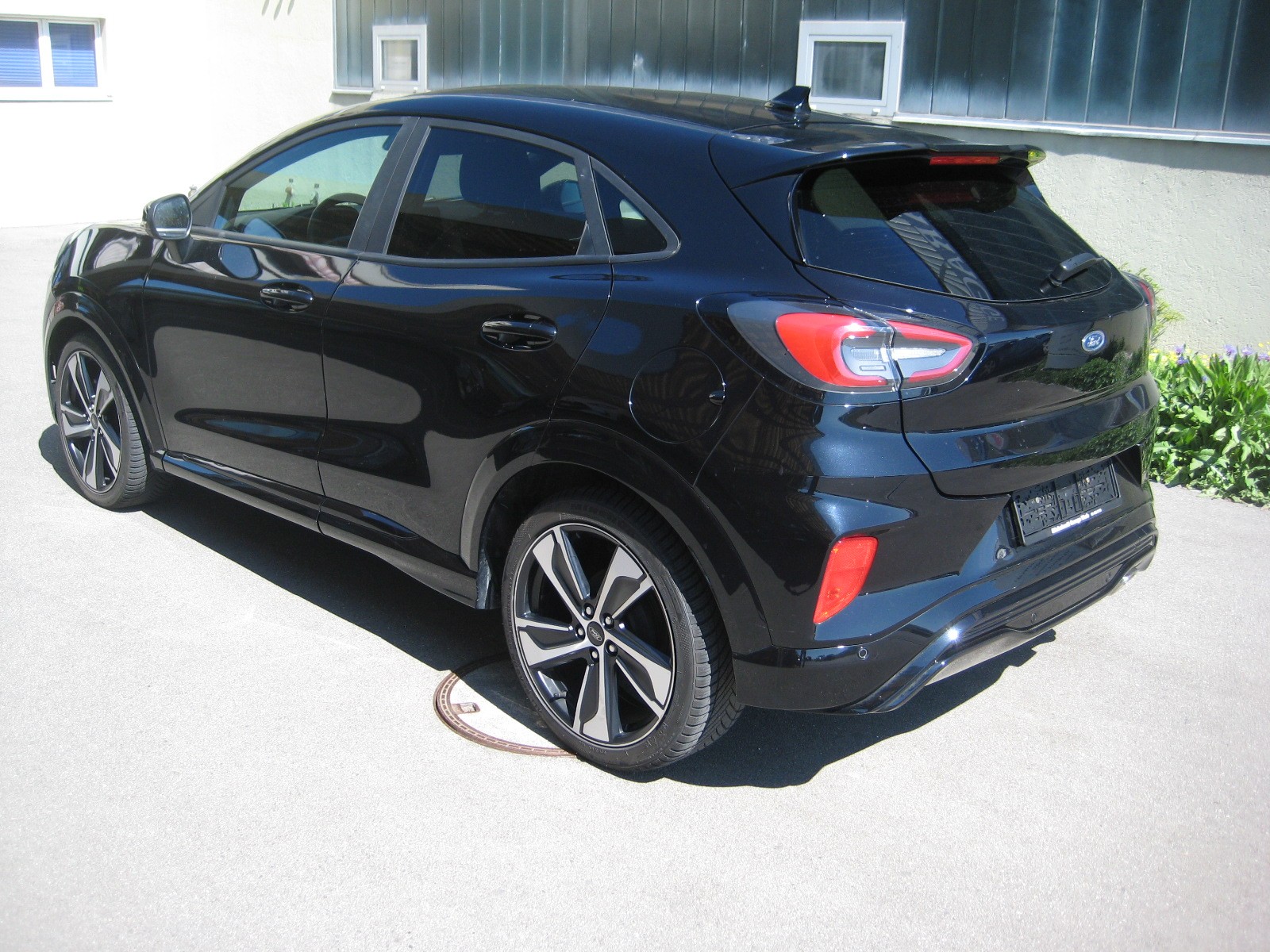 FORD Puma 1.0 MHEV ST-Line X Automat-image-2