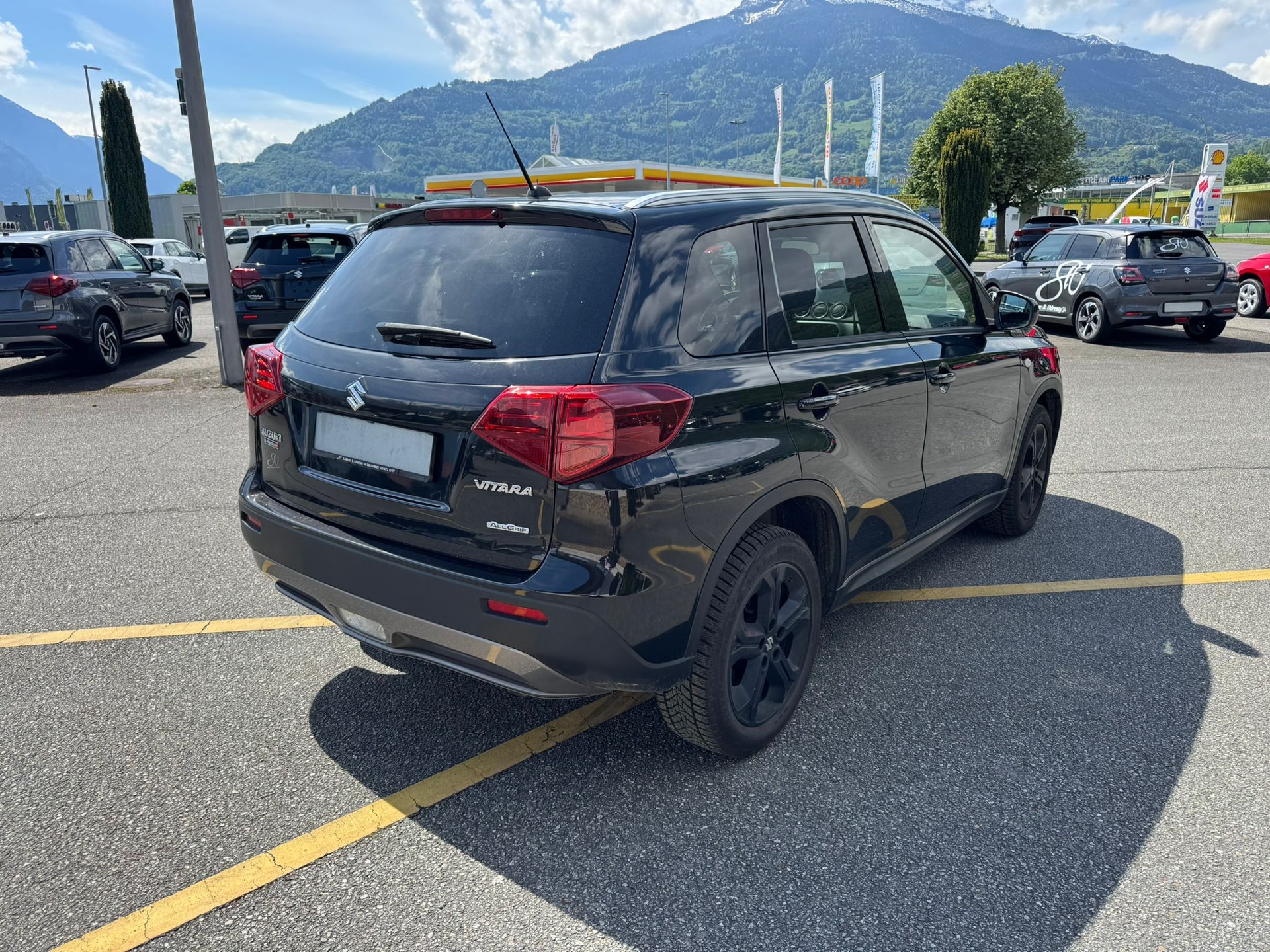 SUZUKI Vitara 1.4 Boosterjet Compact + Automatic-image-4
