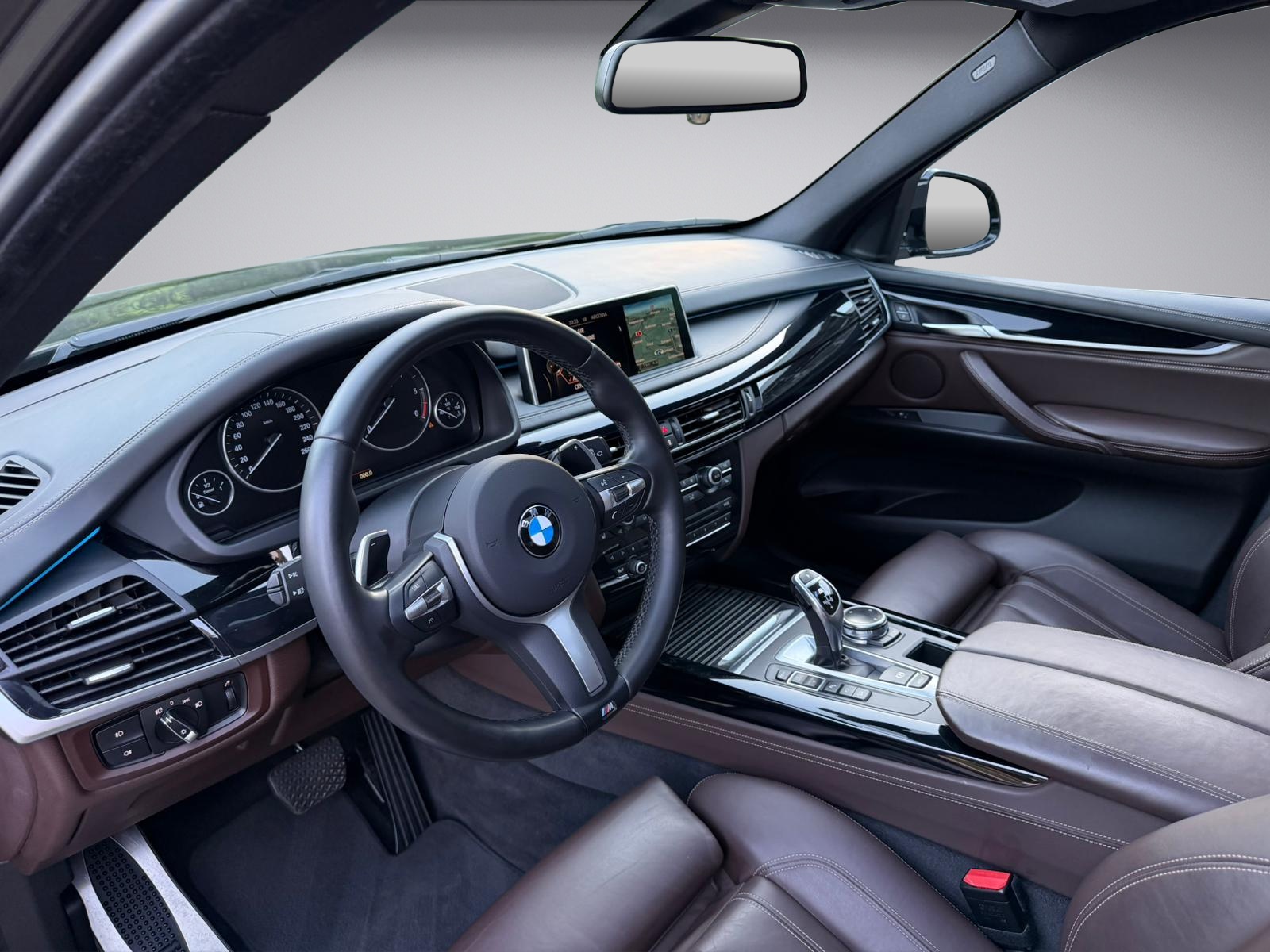 BMW X5 xDrive M50d Steptronic * 7 Sitzer * M Sport Paket * 22 Zoll * H&R Tieferlegung *-image-8