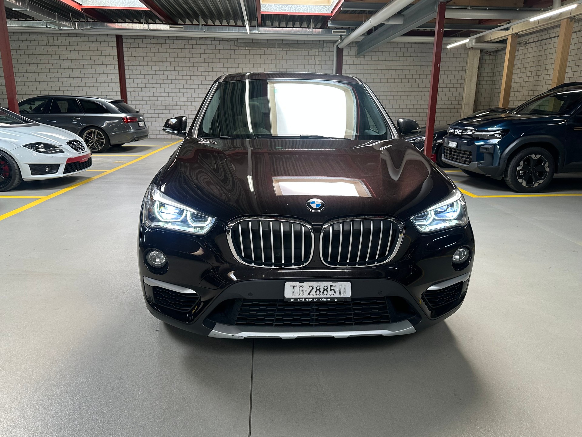 BMW X1 xDrive 25i xLine Steptronic-image-17