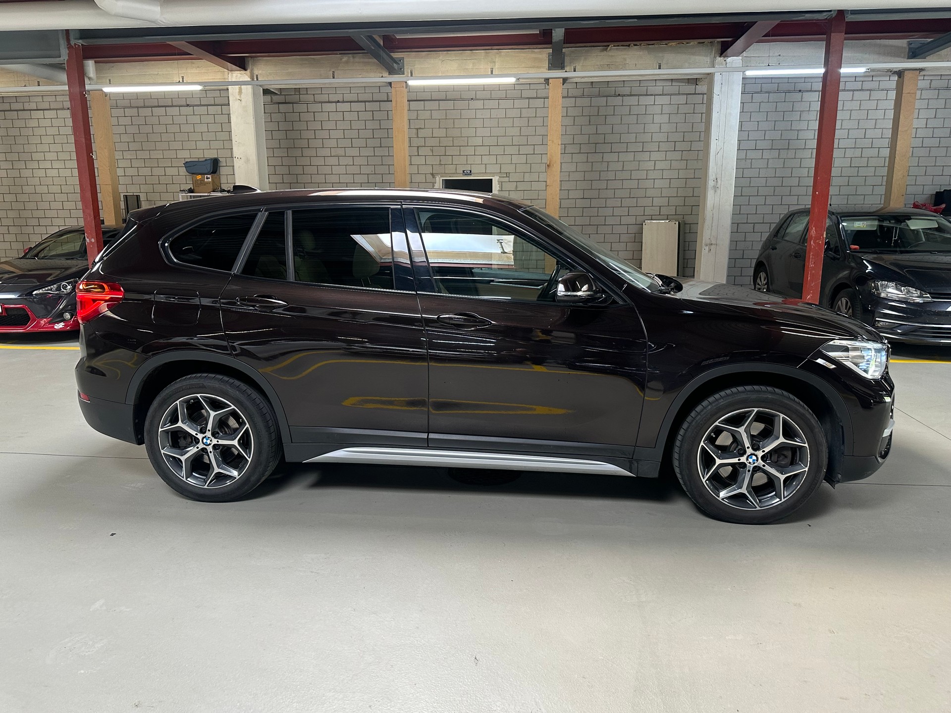 BMW X1 xDrive 25i xLine Steptronic-image-5