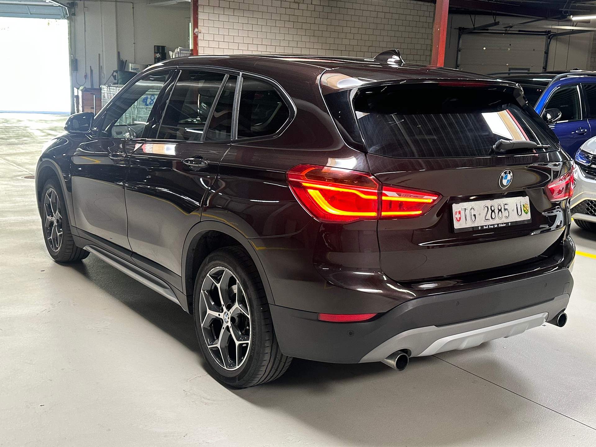 BMW X1 xDrive 25i xLine Steptronic-showroom-element-2