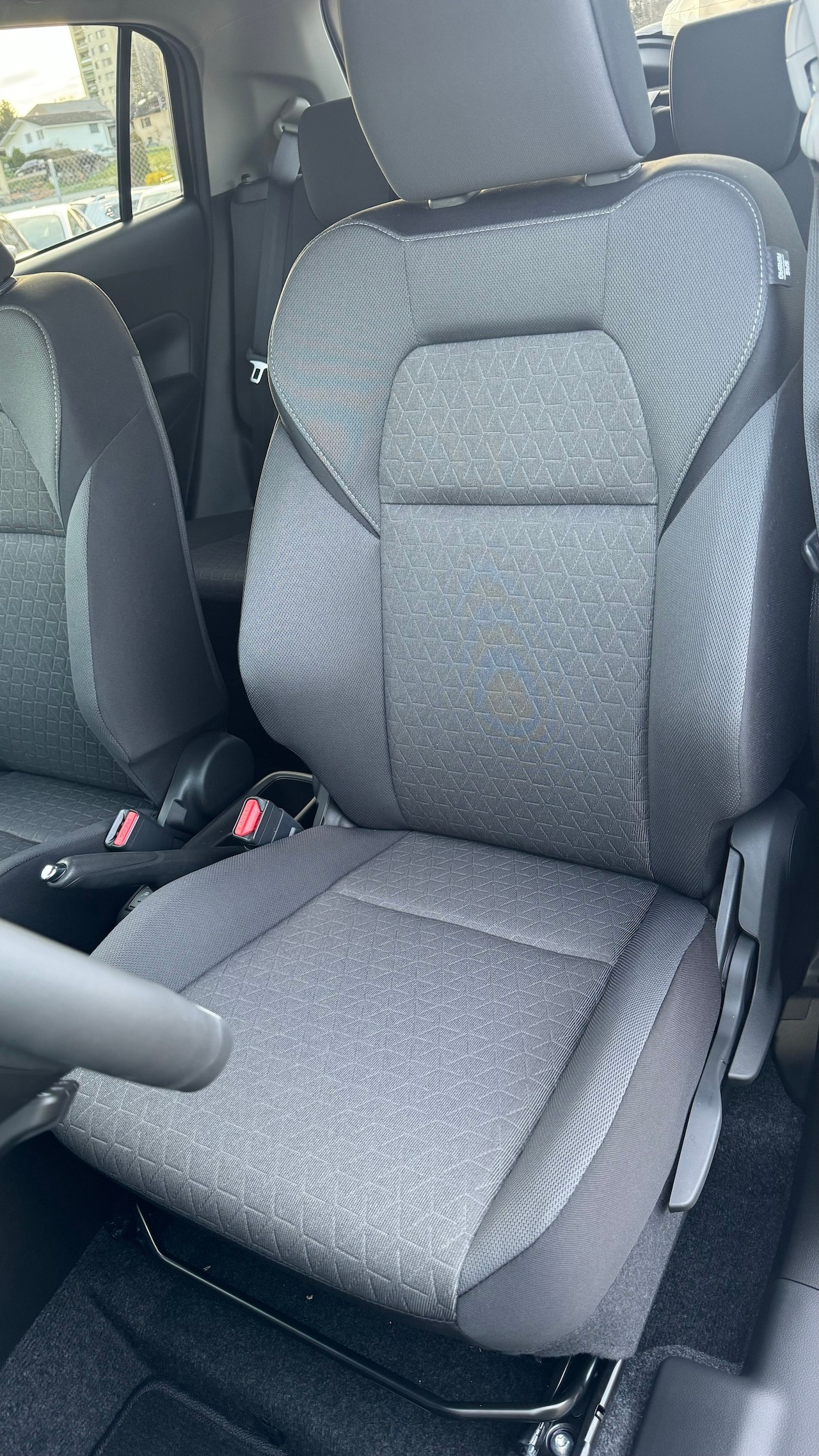 SUZUKI NEW SWIFT 1.2 COMPACT TOP HYBRID 4X4-image-8