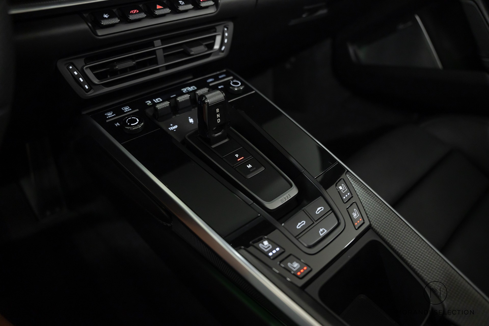 PORSCHE 911 Cabriolet 3.7 Turbo S PDK-image-27