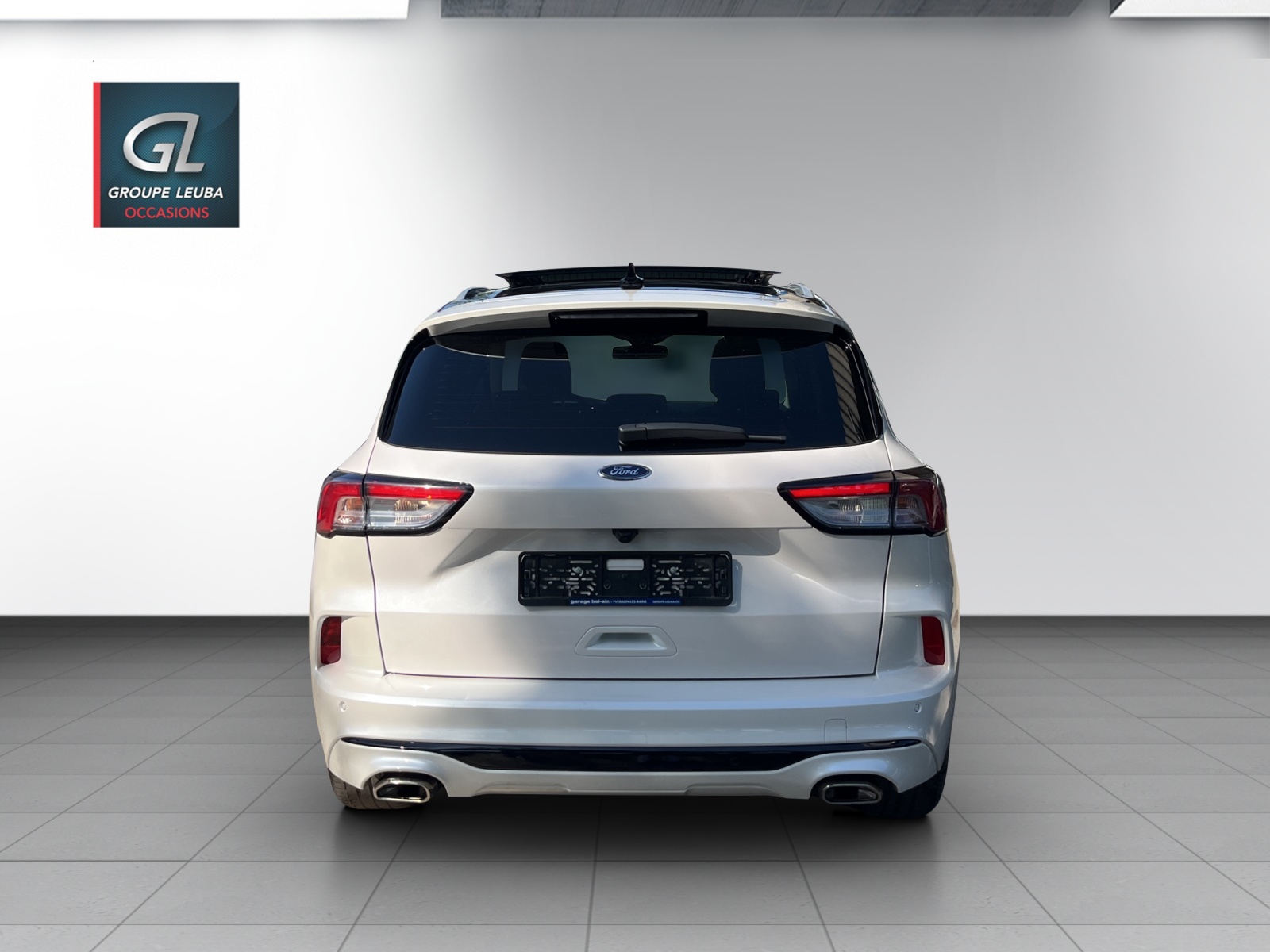 FORD Kuga 2.5 PHEV Vignale 2WD-image-9