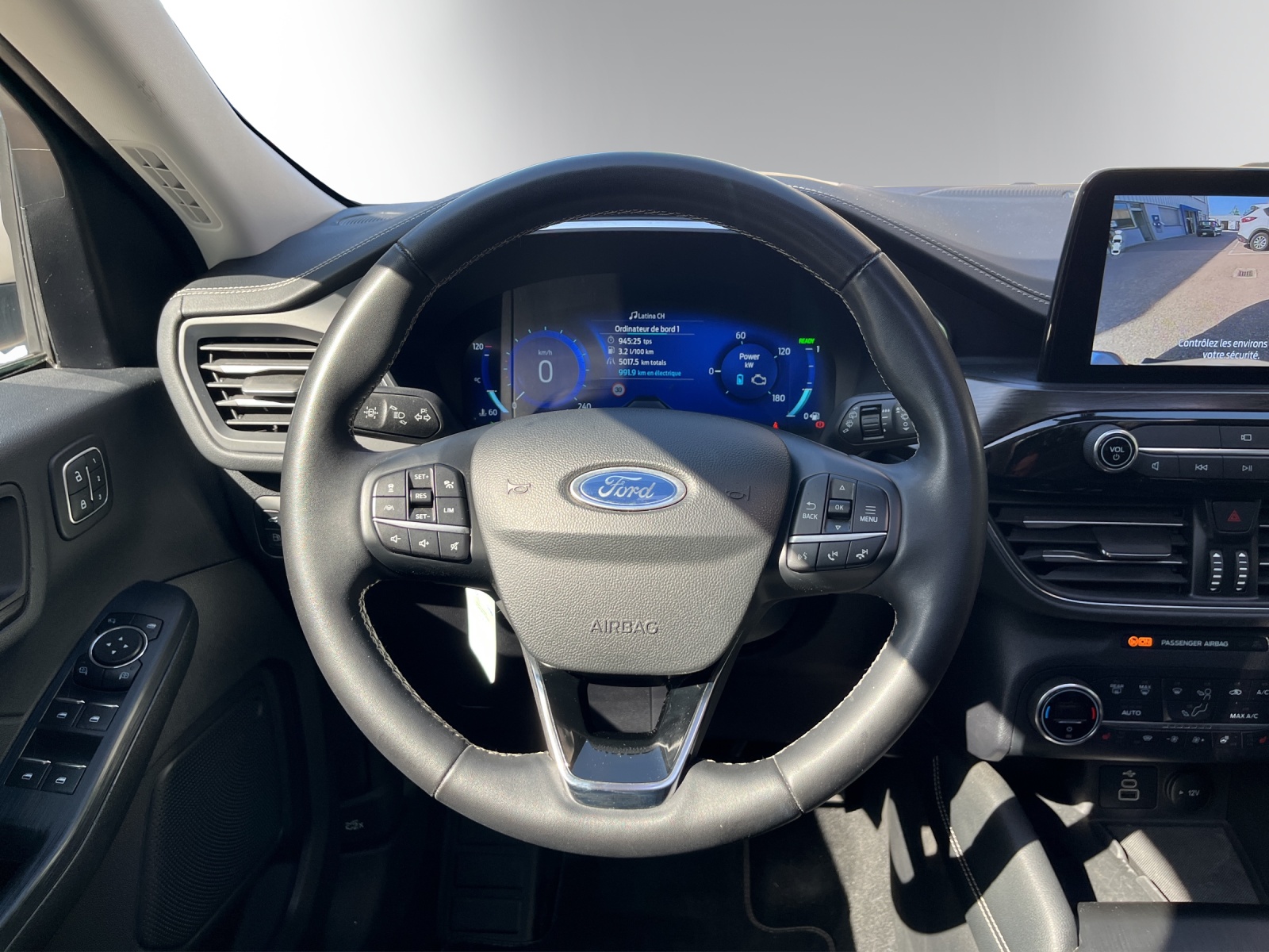 FORD Kuga 2.5 PHEV Vignale 2WD-image-13