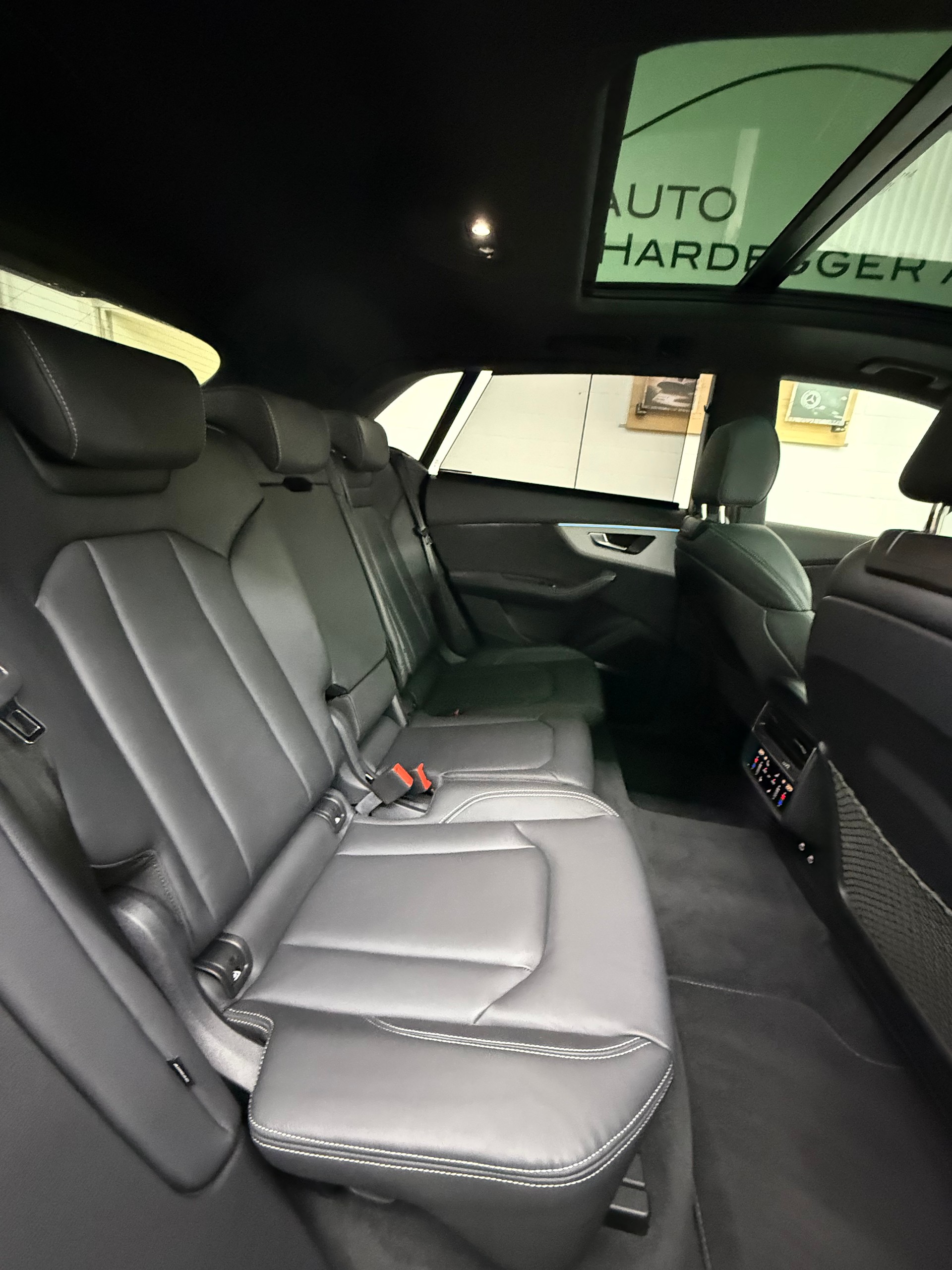 AUDI Q8 SUV 50 TDI quattro tiptronic !!!VOLLAUSSTATTUNG!!!-image-18