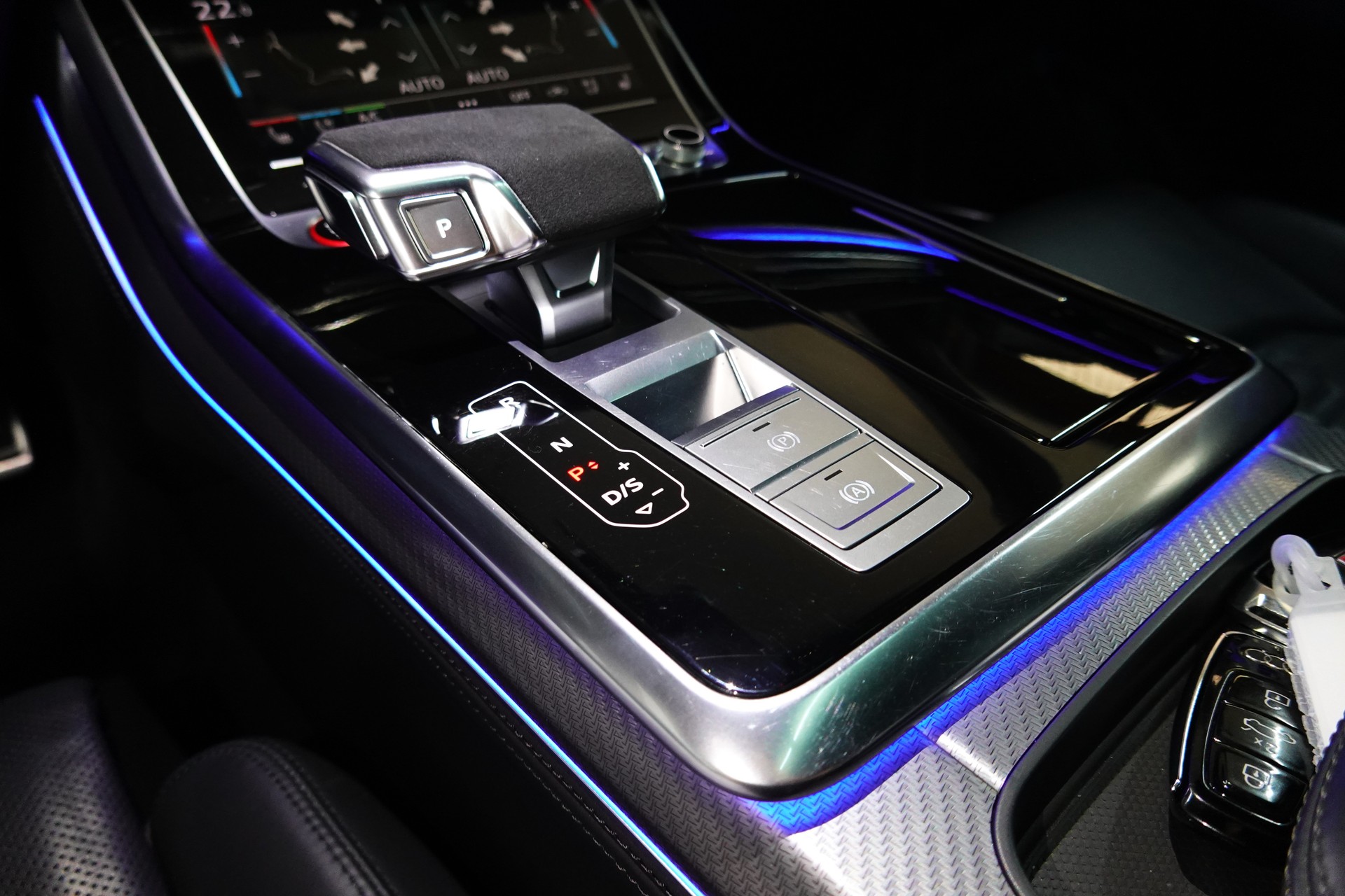 AUDI RSQ8 QUATTRO TIPTRONIC CH-FZ FULL CARBON 740PS ABT-image-33