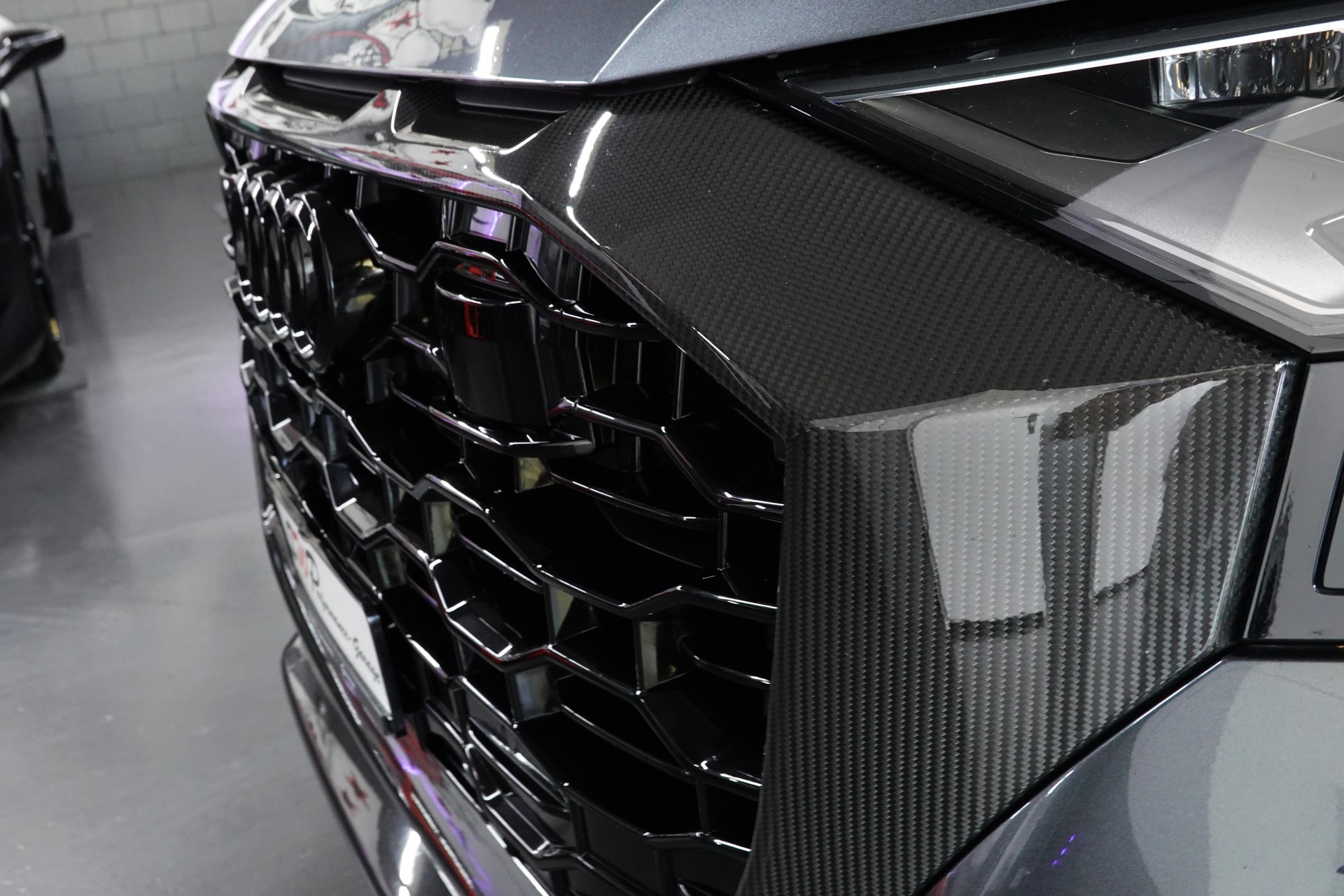 AUDI RSQ8 QUATTRO TIPTRONIC CH-FZ FULL CARBON 740PS ABT-image-9