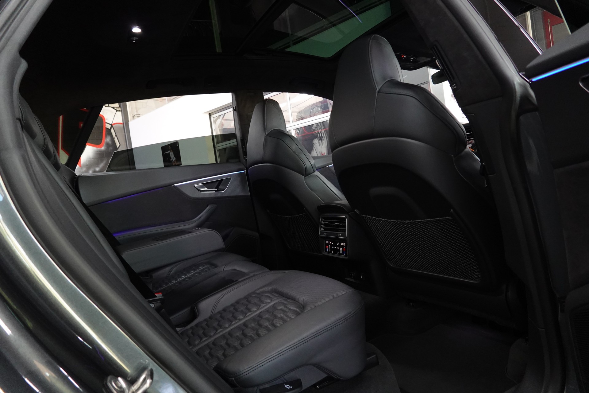AUDI RSQ8 QUATTRO TIPTRONIC CH-FZ FULL CARBON 740PS ABT-image-45