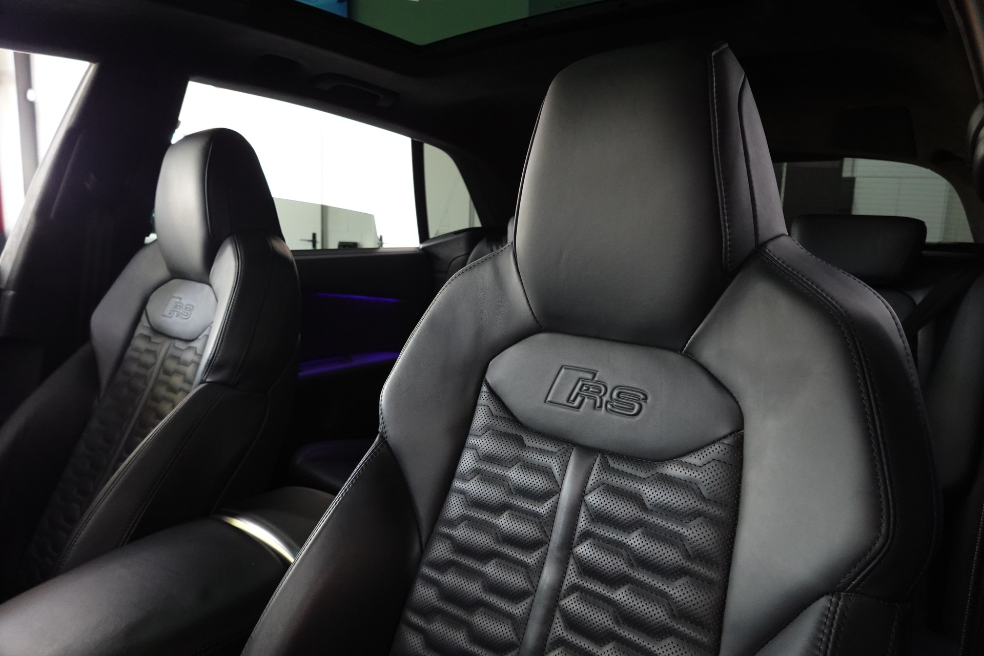 AUDI RSQ8 QUATTRO TIPTRONIC CH-FZ FULL CARBON 740PS ABT-image-36