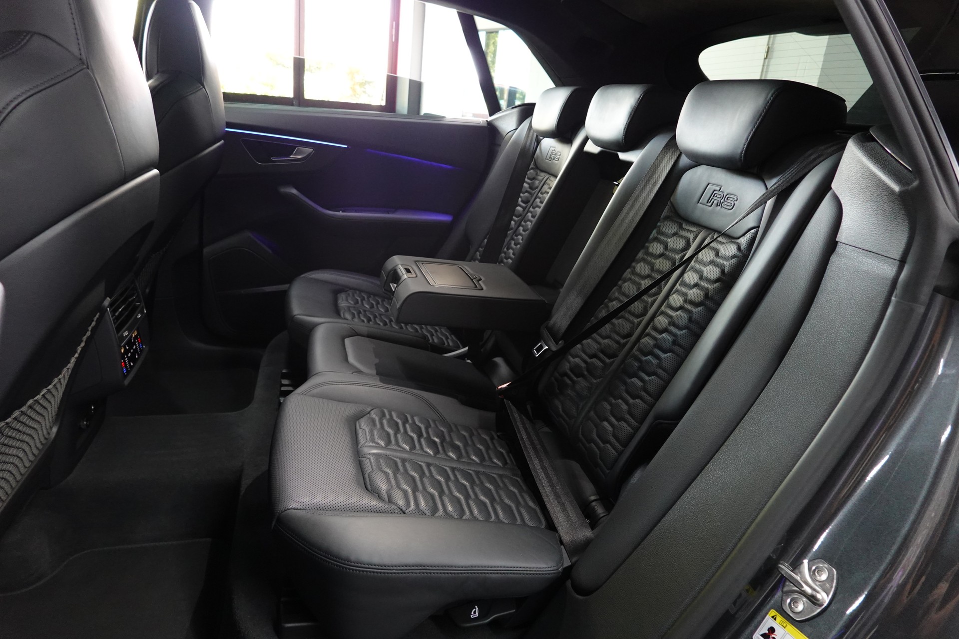 AUDI RSQ8 QUATTRO TIPTRONIC CH-FZ FULL CARBON 740PS ABT-image-40