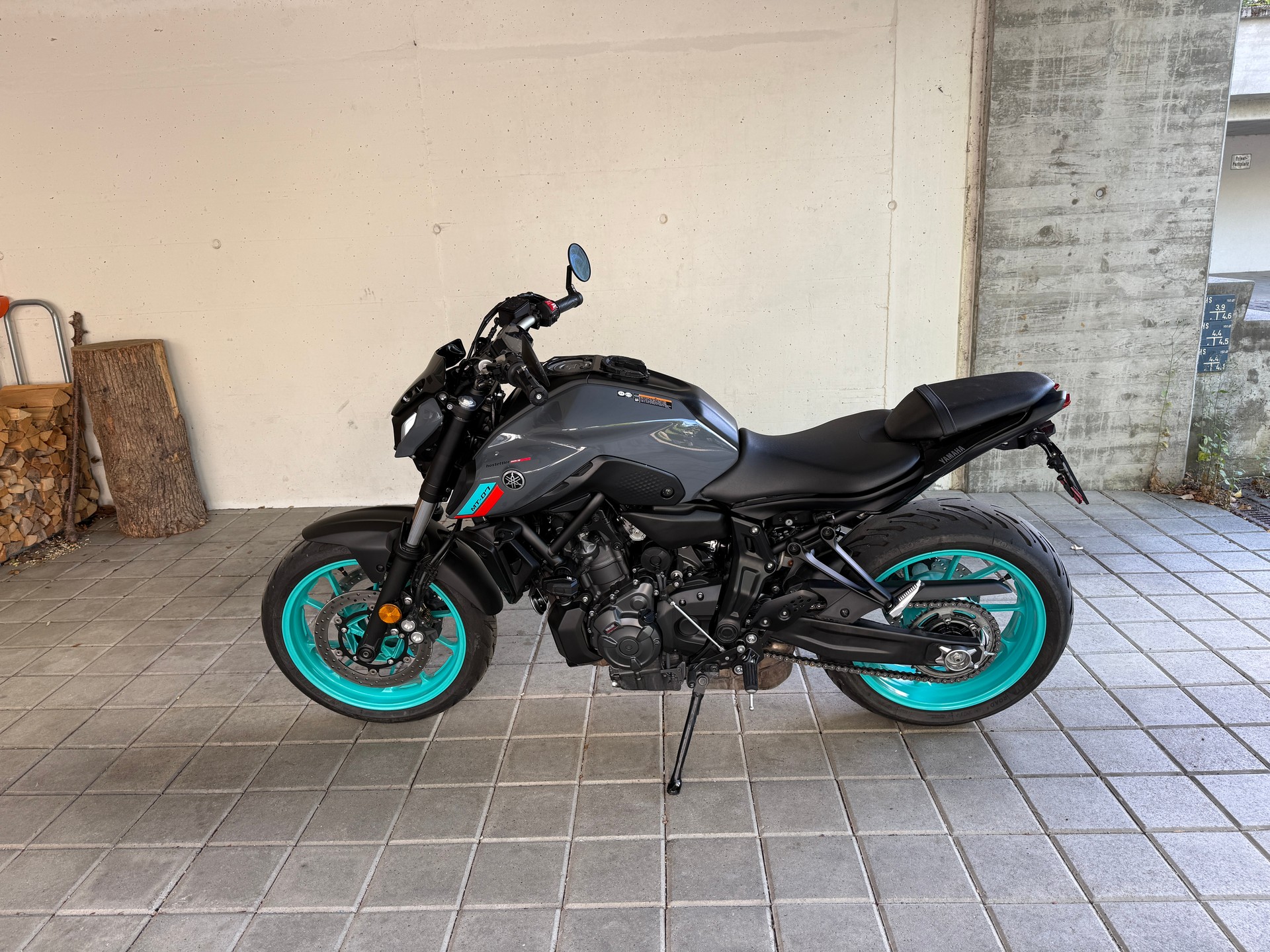 YAMAHA MT-07-image-2