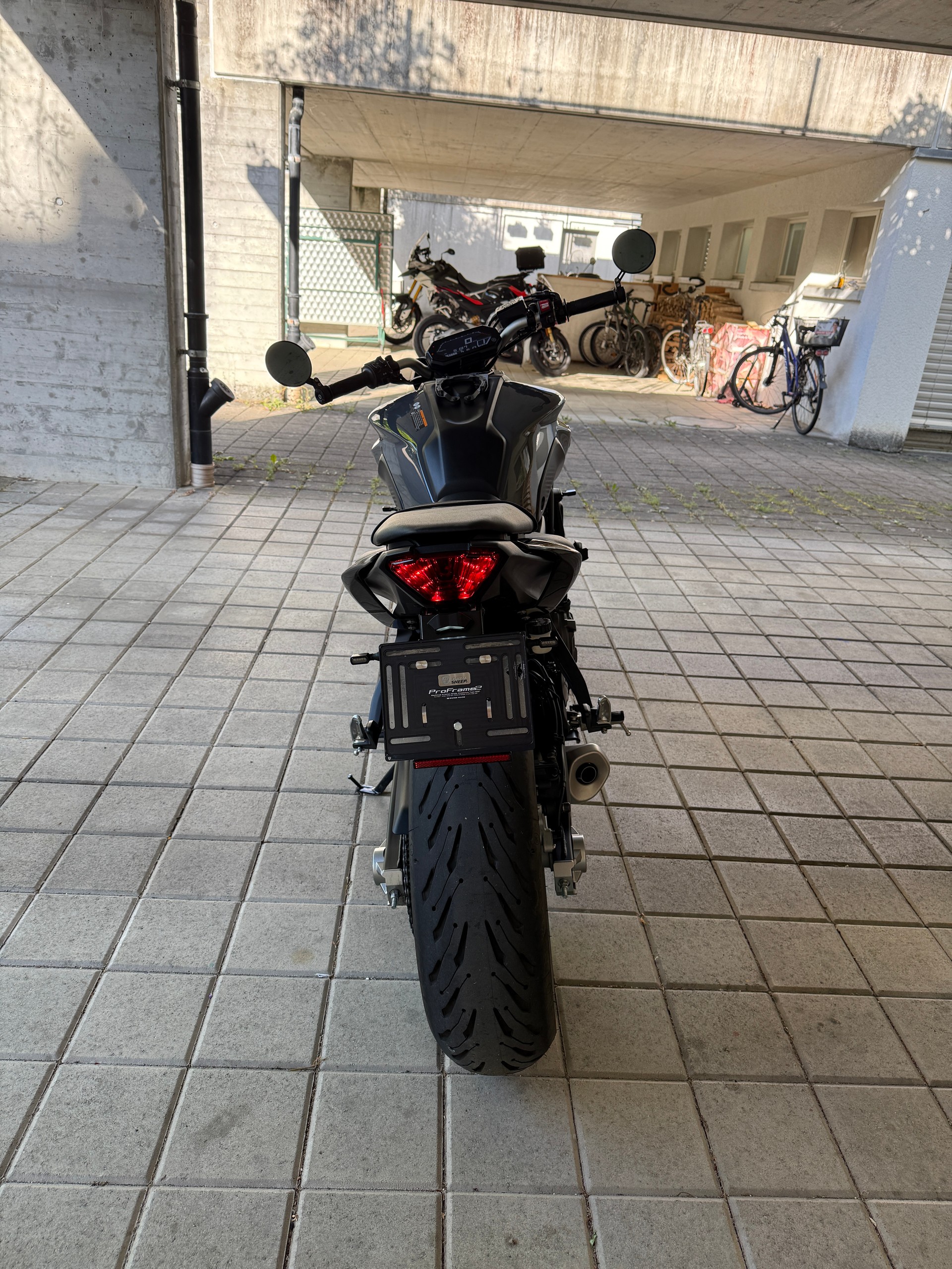 YAMAHA MT-07-image-3