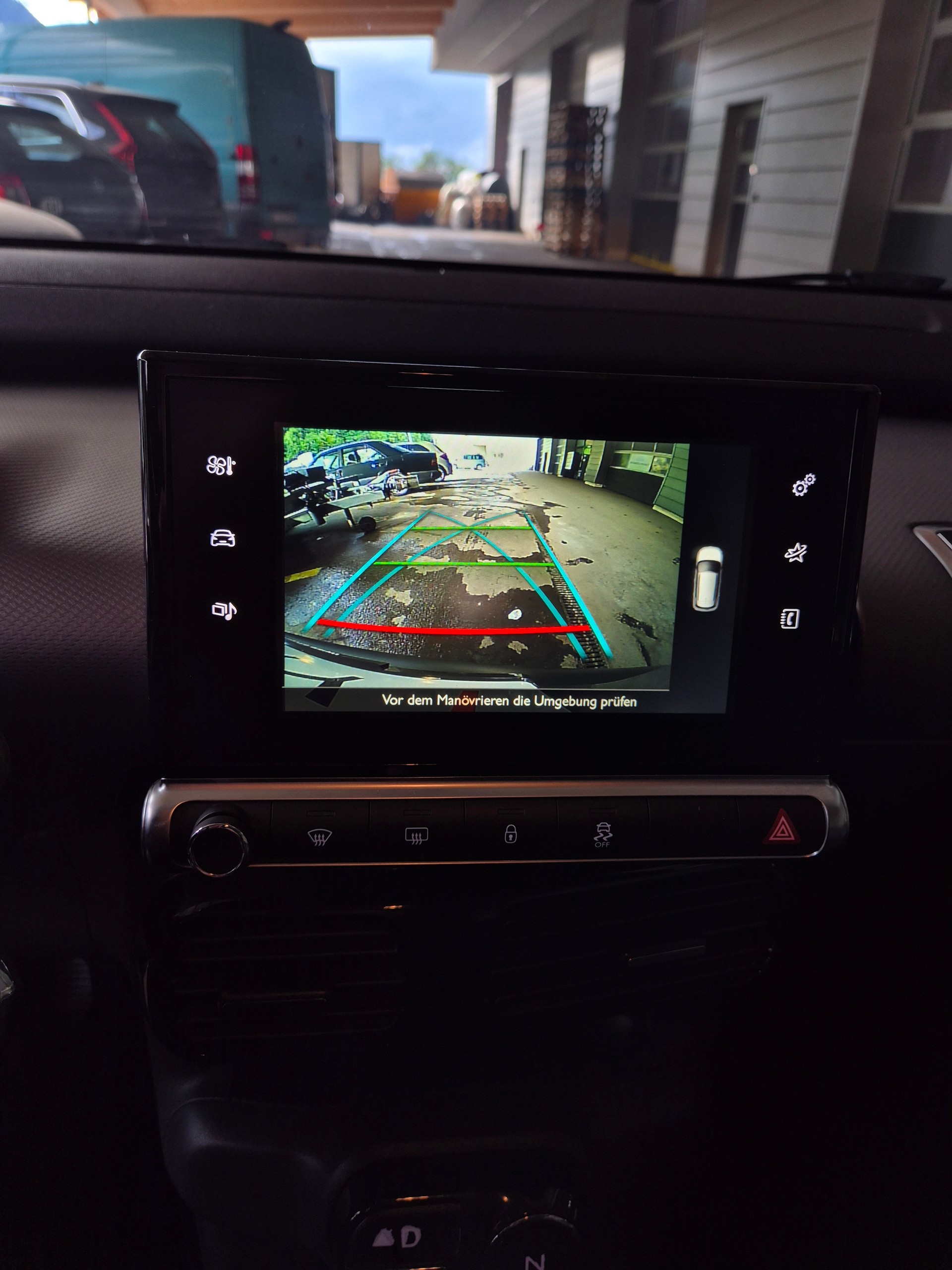 CITROEN C4 Cactus 1.2 e-VTi Feel ETG-image-7