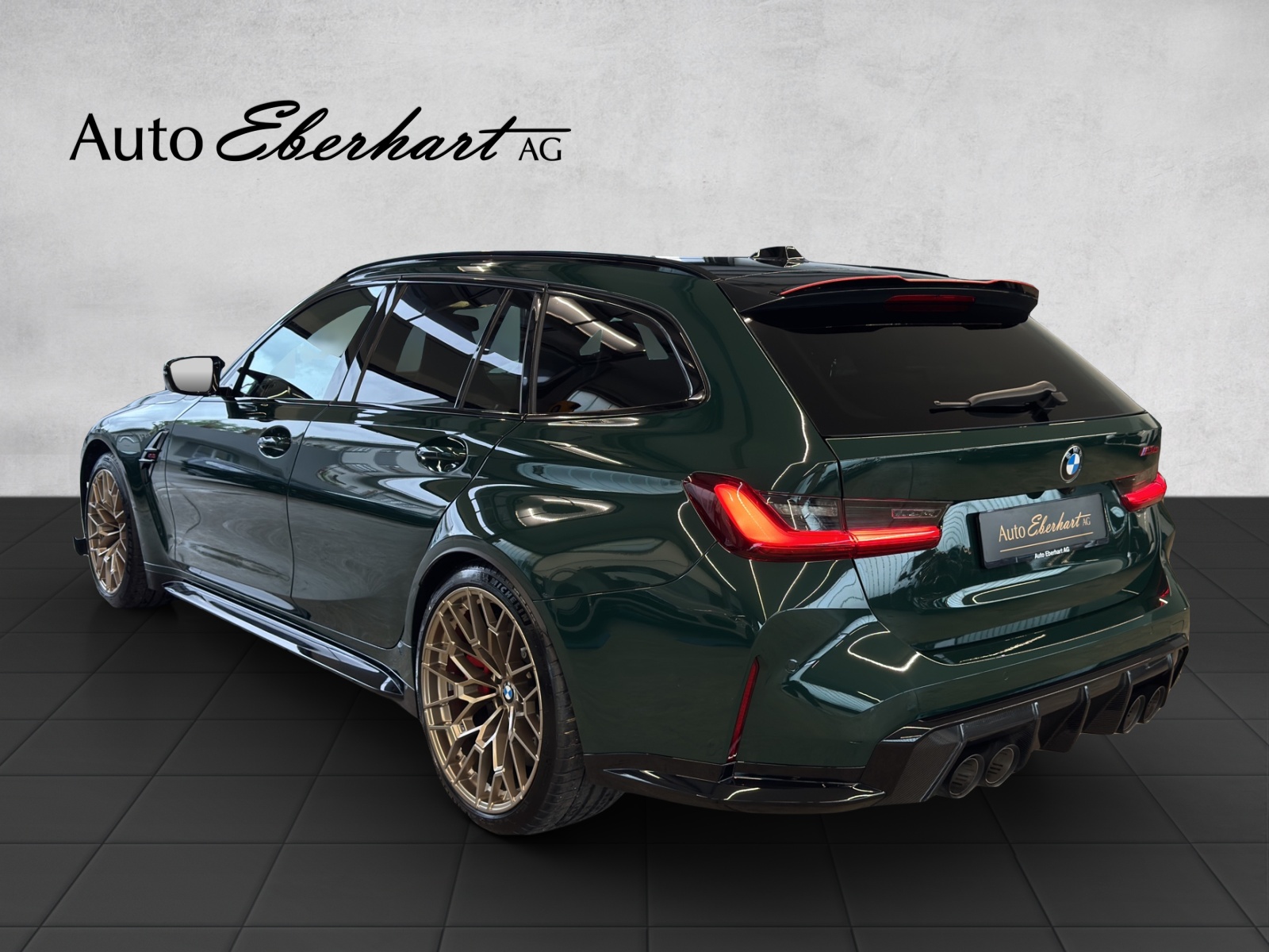 BMW M3 CS Touring xDrive British Racing Green-showroom-element-1
