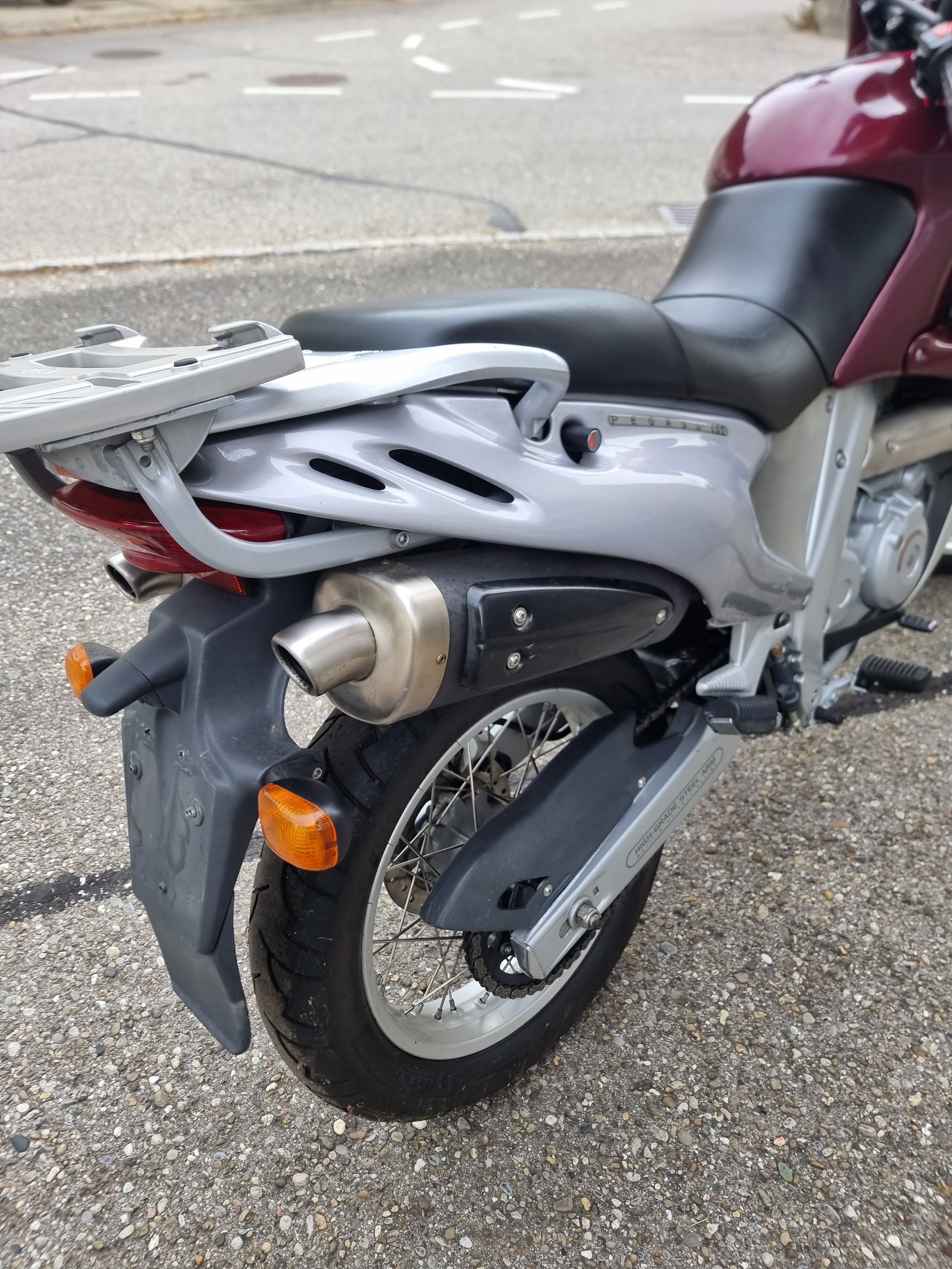 APRILIA Pegaso-image-10