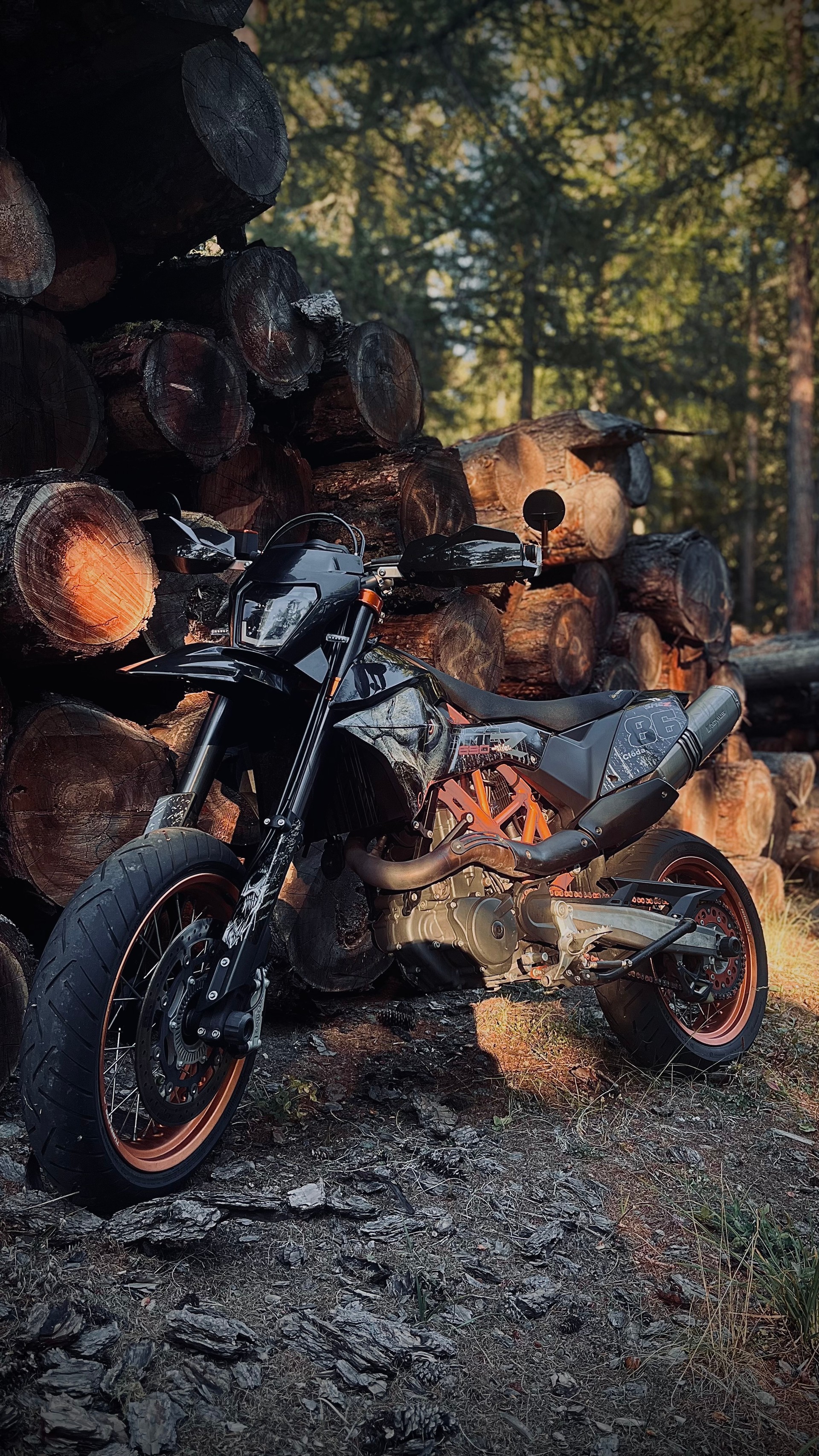 KTM 690 SMC R-image-0