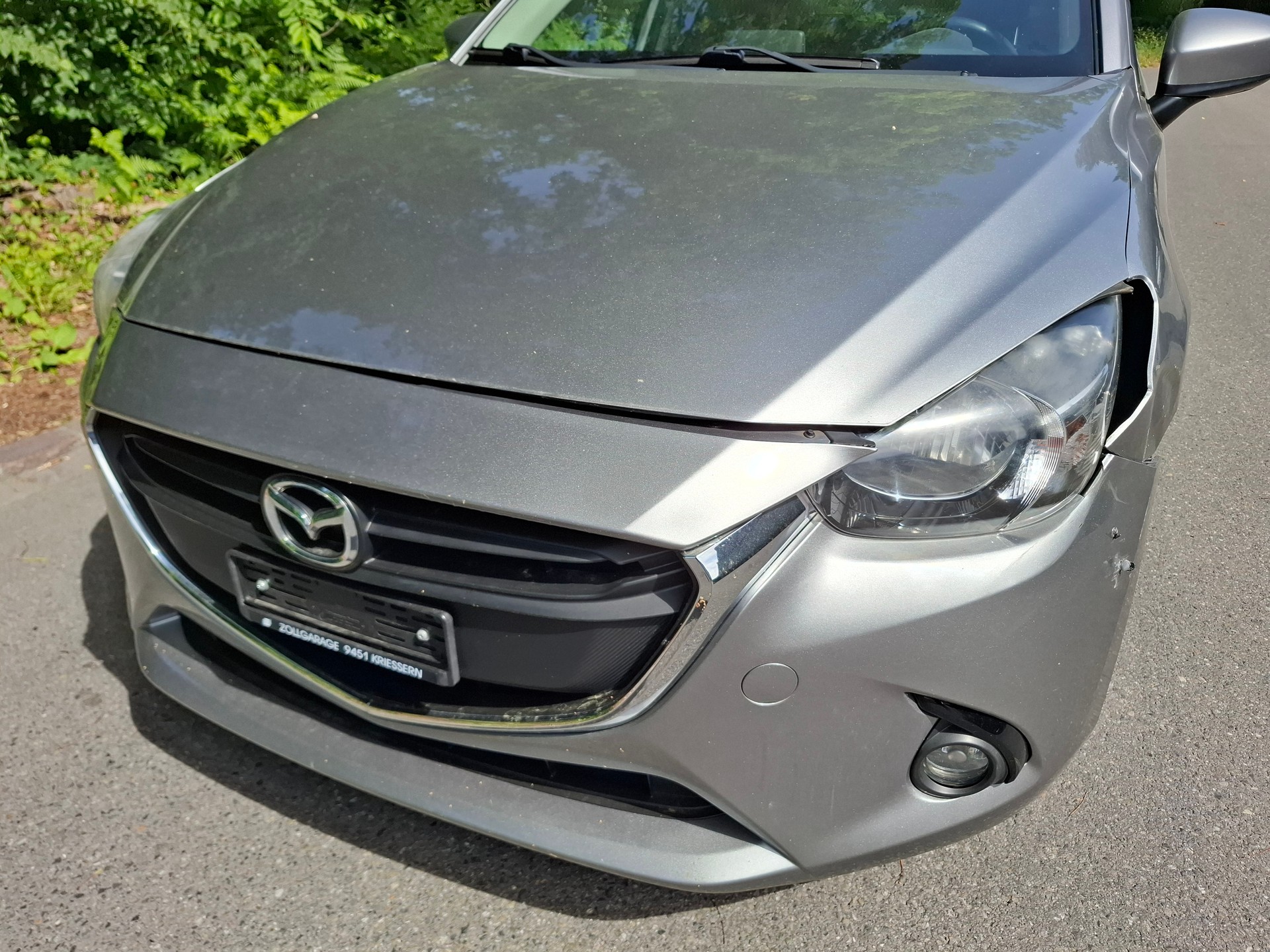 MAZDA 2 1.5 CD 16V Skyactiv-D Revolution-image-13
