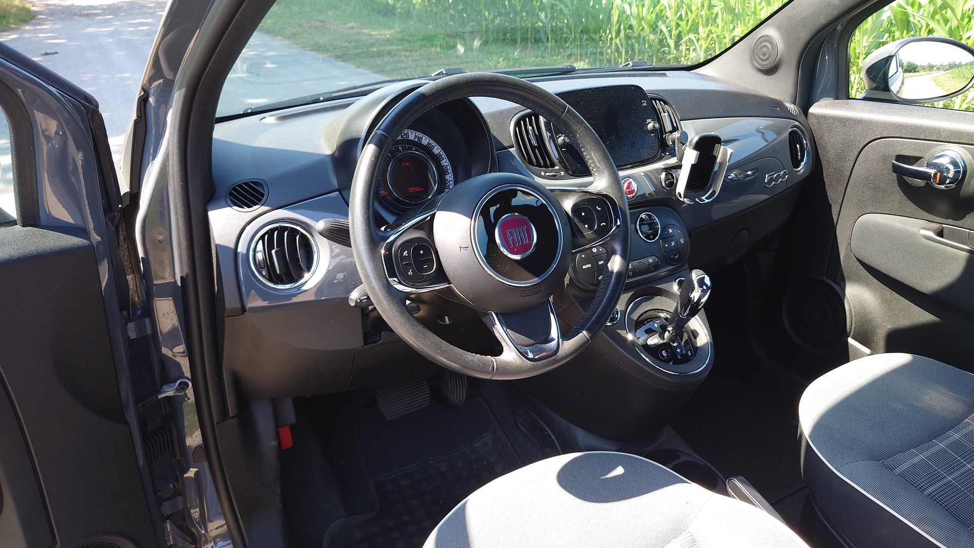 FIAT 500 1.2 Lounge Dualogic-image-10