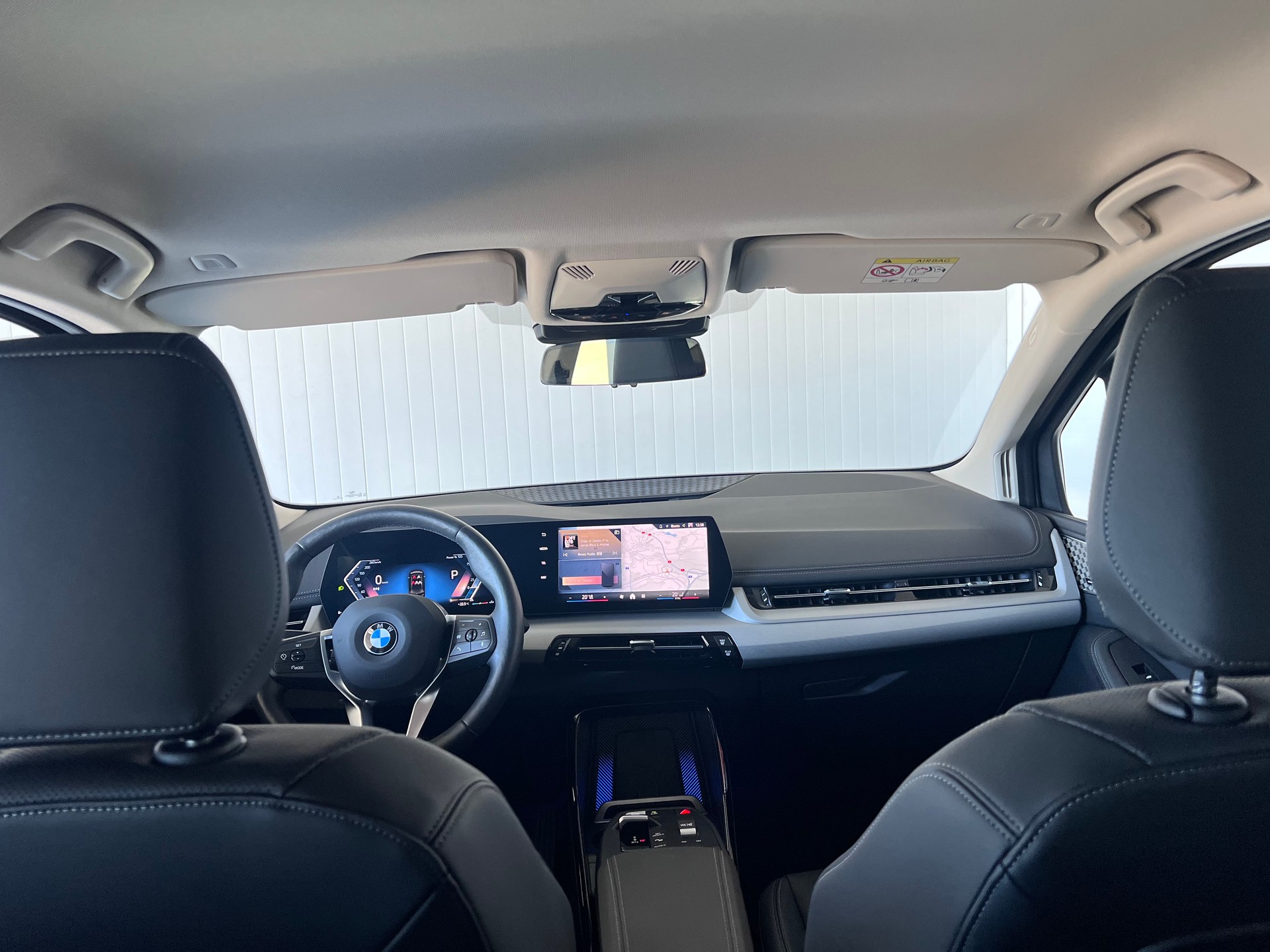 BMW 220i Active Tourer DKG-image-18