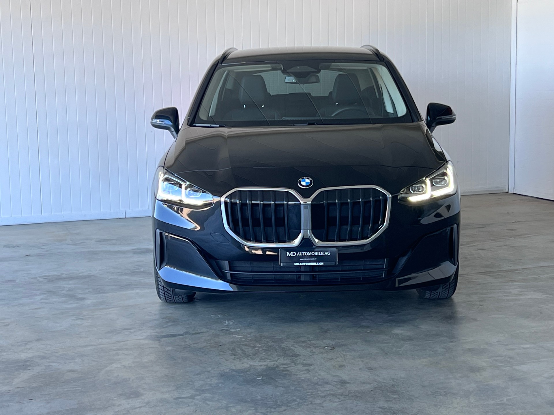 BMW 220i Active Tourer DKG-image-4