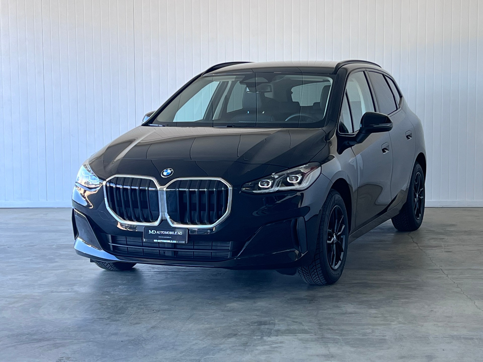 BMW 220i Active Tourer DKG-image-5