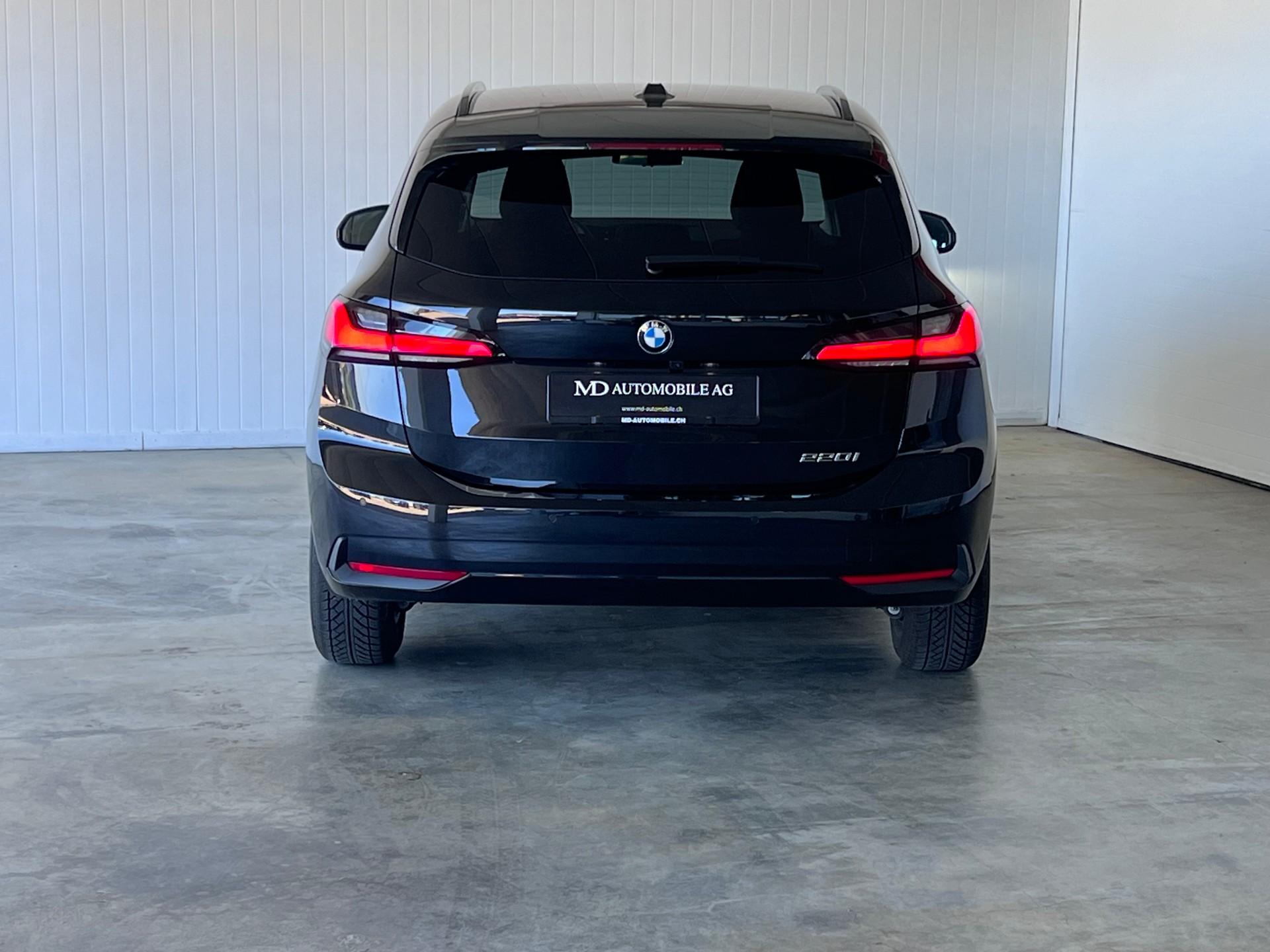 BMW 220i Active Tourer DKG-image-8