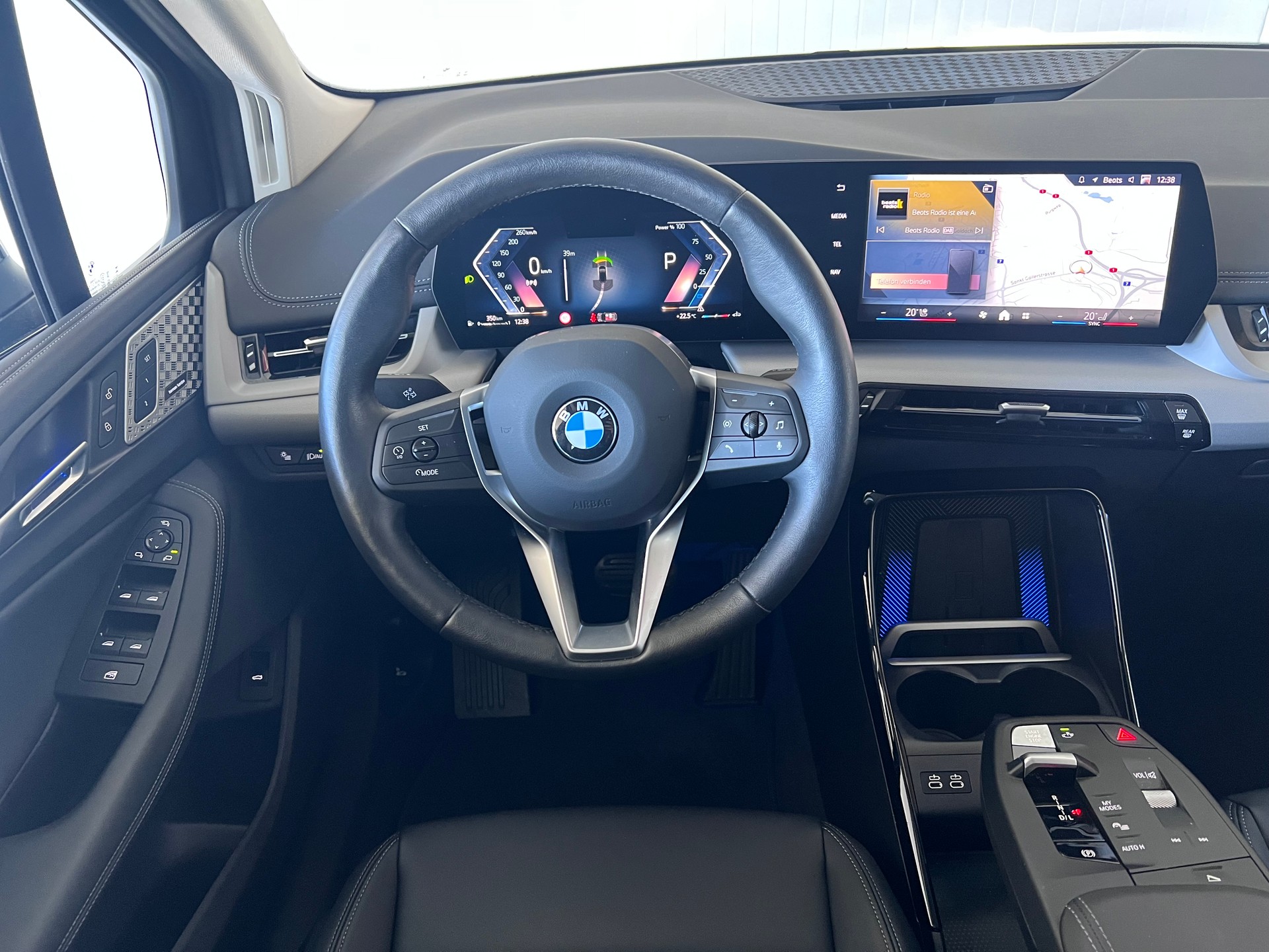 BMW 220i Active Tourer DKG-image-20