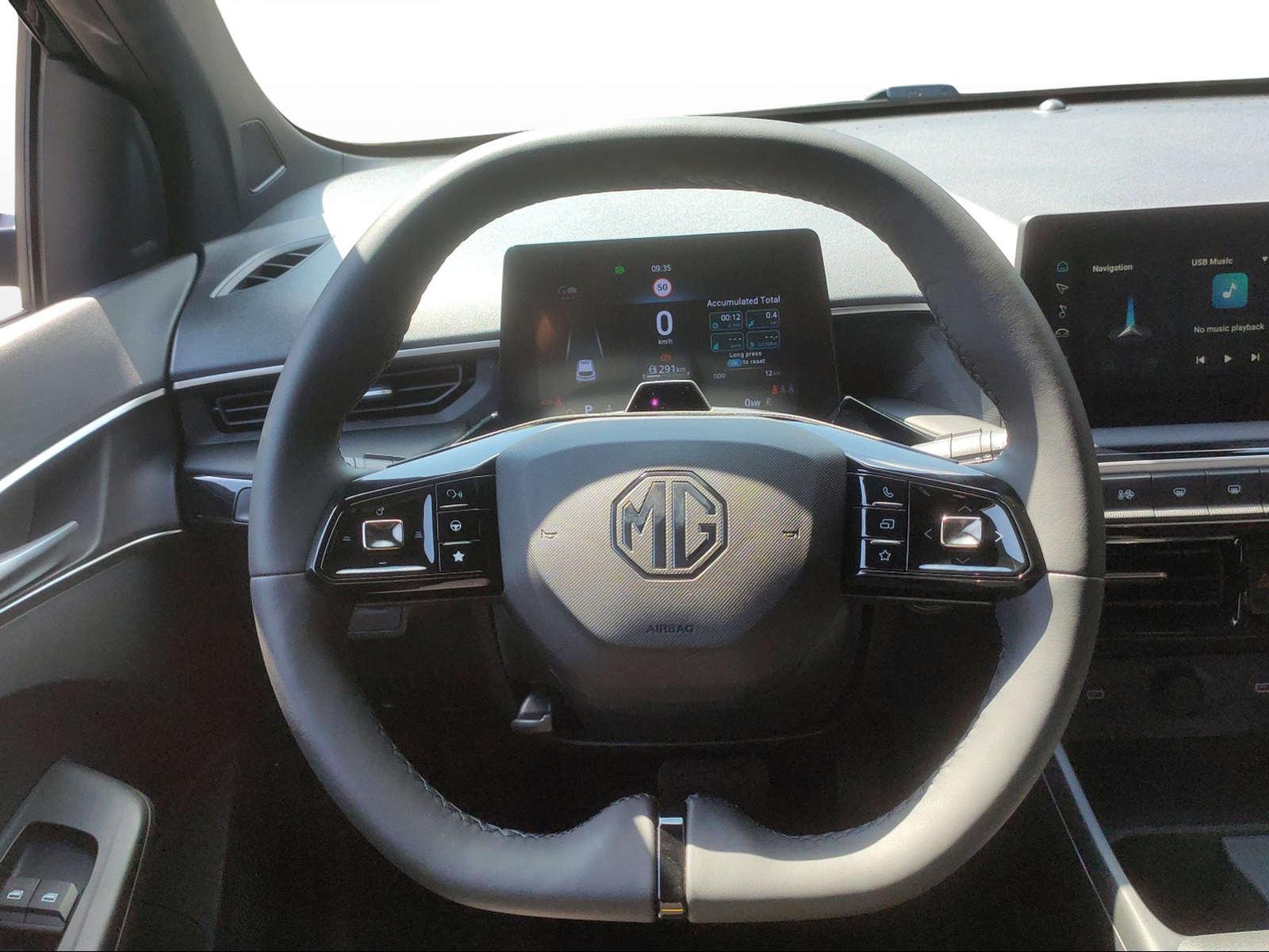 MG 3 1.5 Hybrid Luxury-image-10