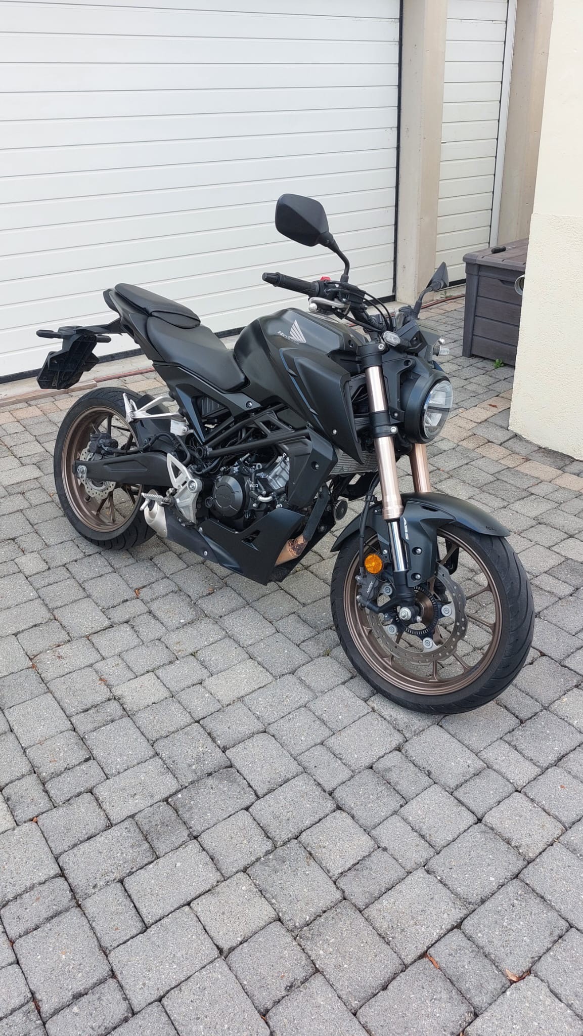 HONDA CB 125 R-image-0