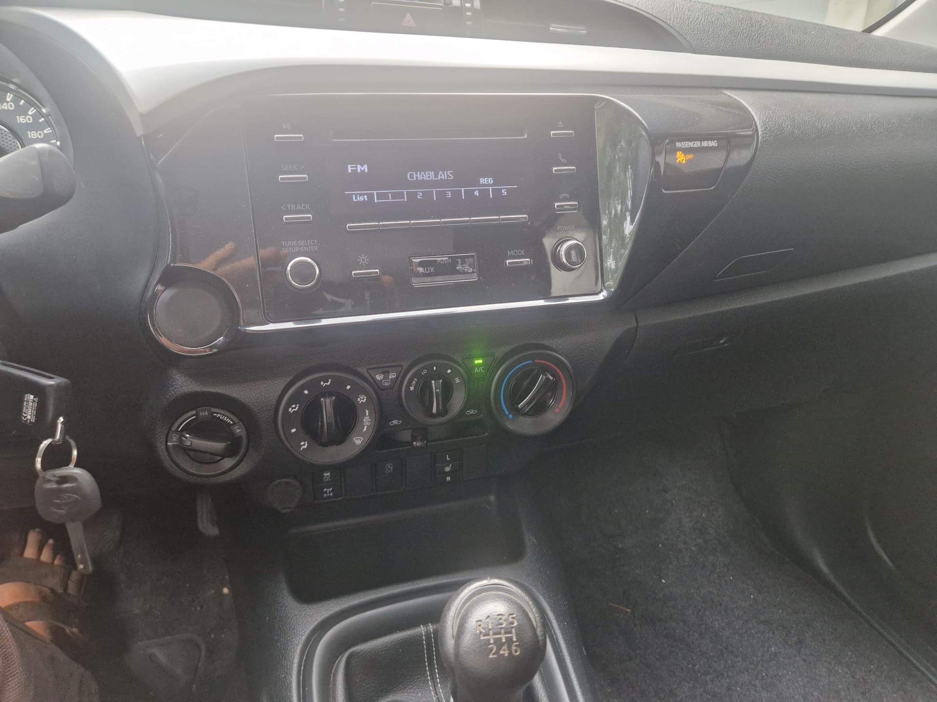 TOYOTA Hilux 2.4D-4D Comfort Double Cab 4x4 - Ponte Fisso in Alluminio "NUOVO" - Gancio Traino KG. 3500-image-10